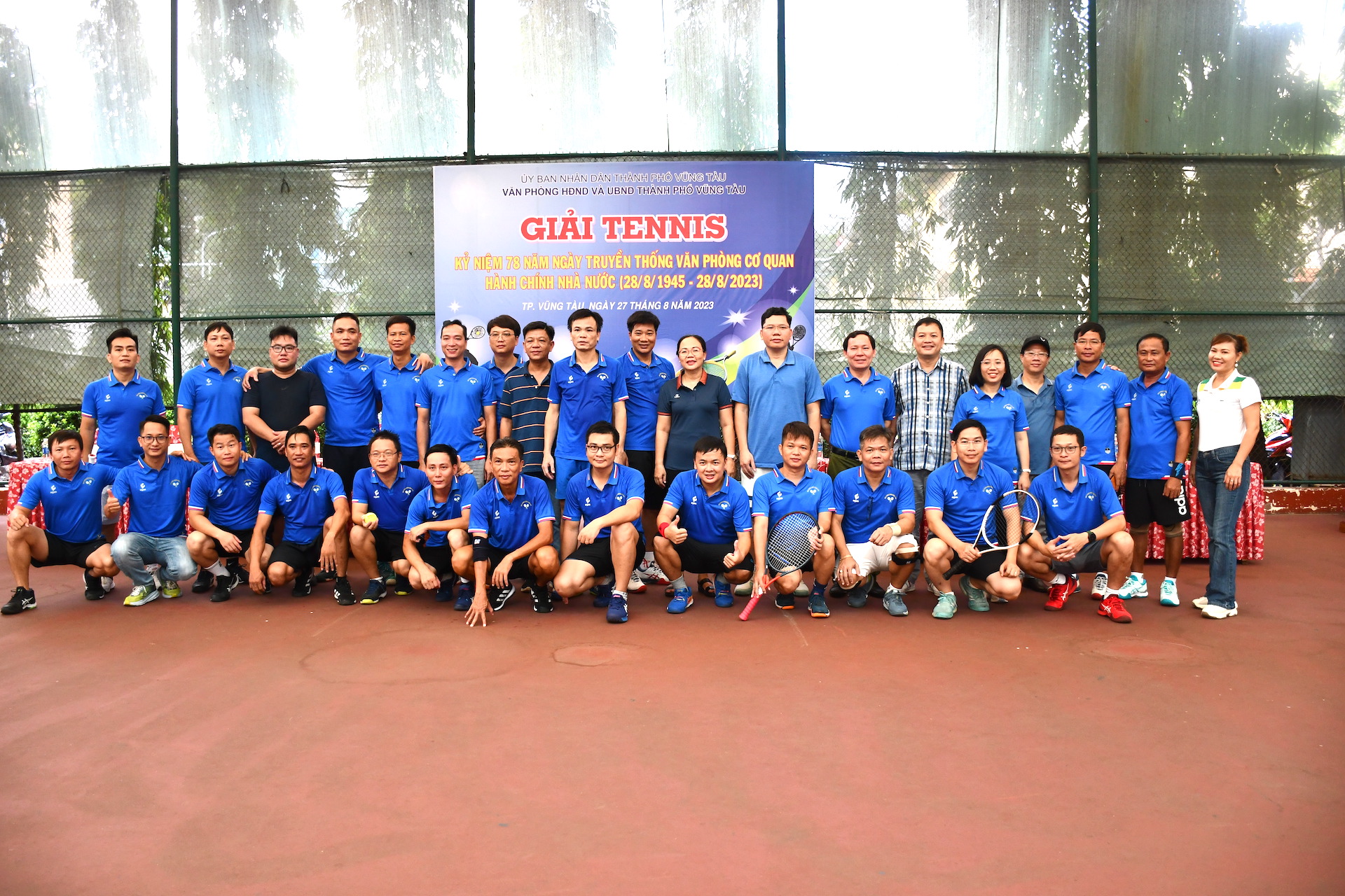 Các VĐV tham gia giải đấu.