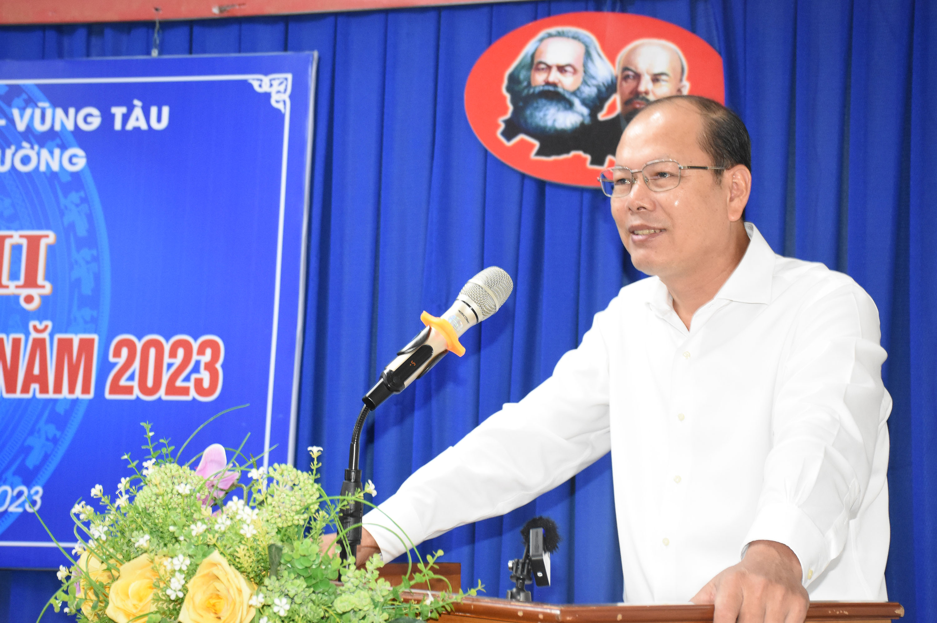 Ông Nguyễn Văn Hải, Giám đốc Sở TN-MT phát biểu tại hội nghị