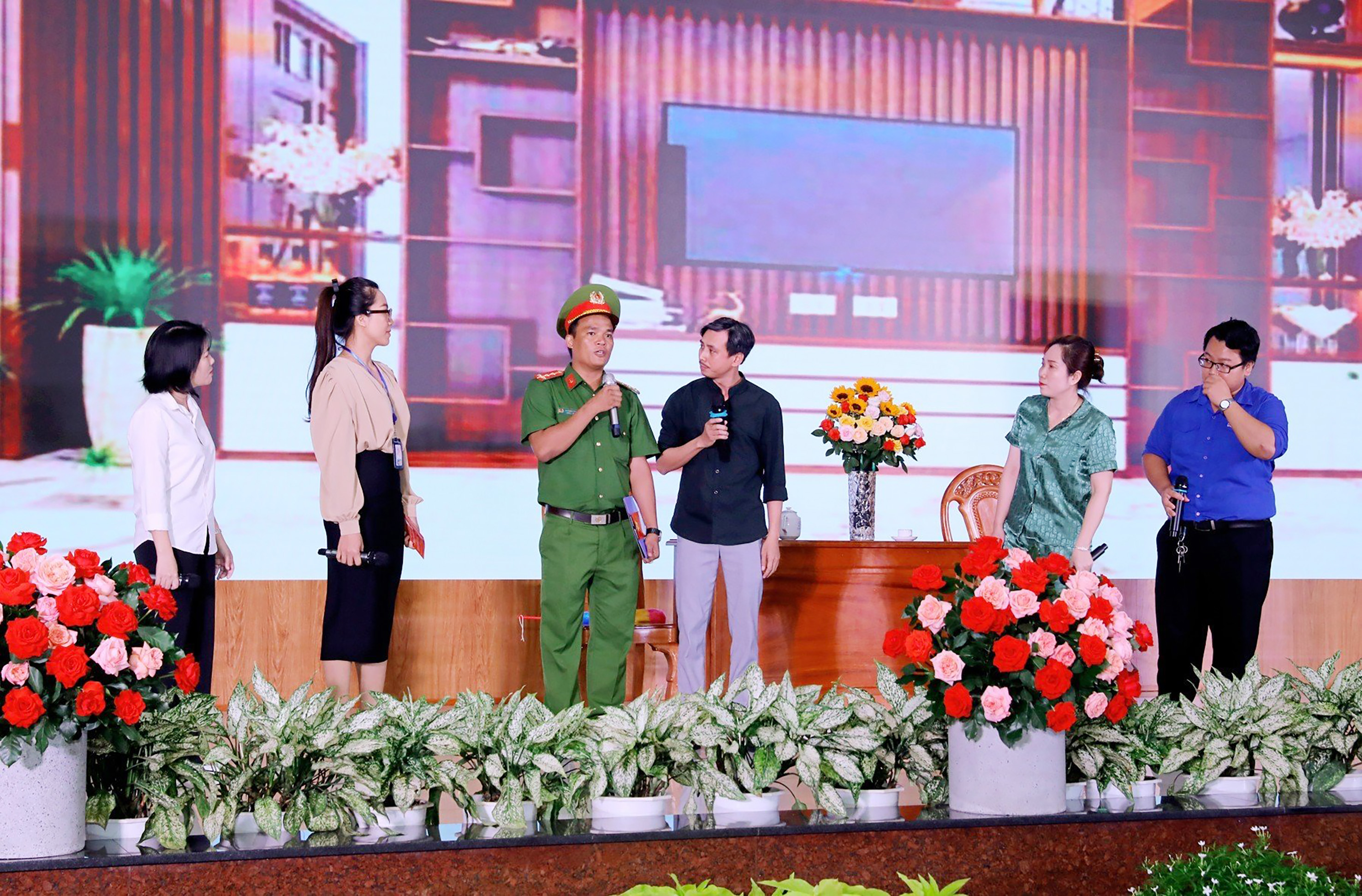 Tiểu phẩm 