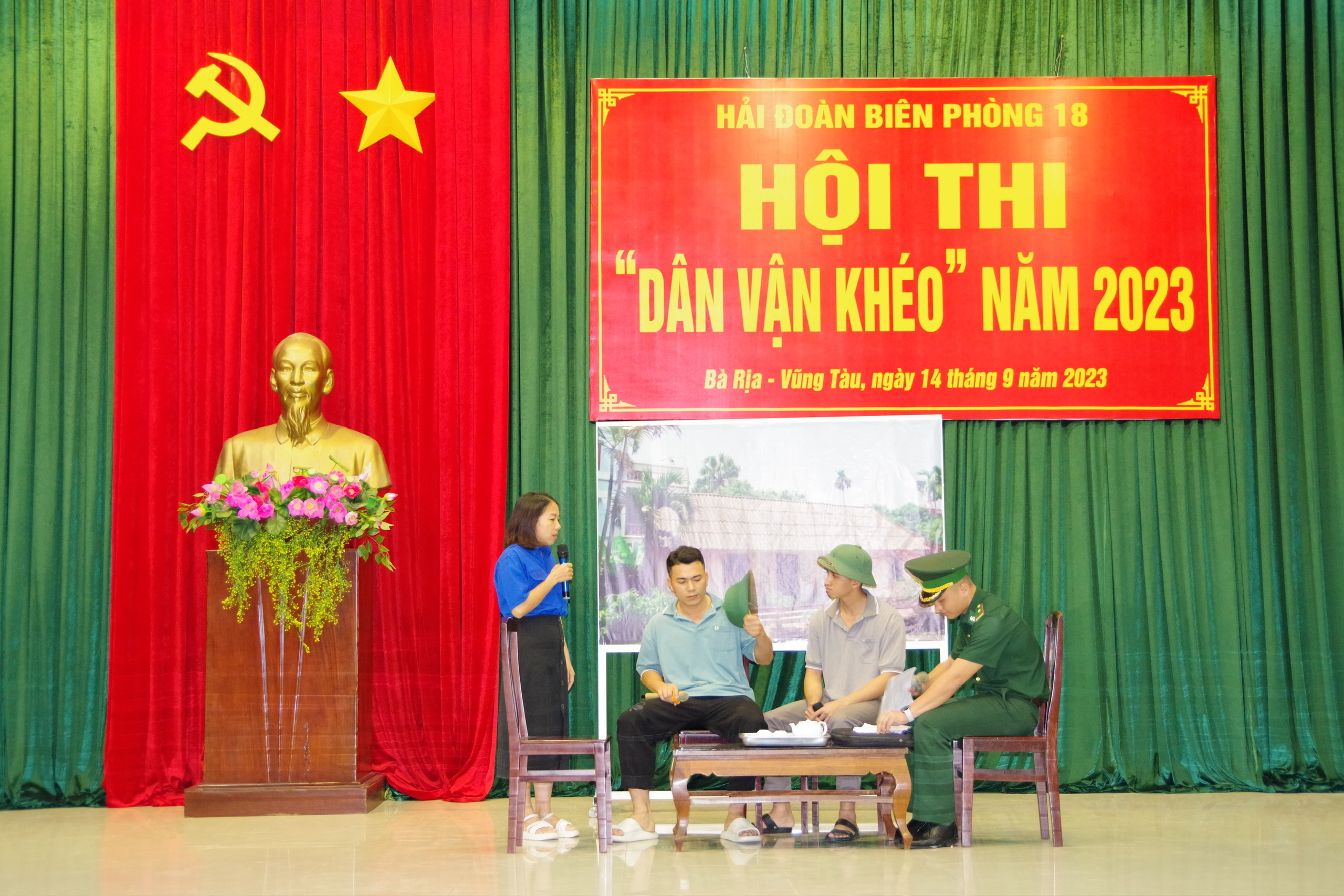 Phần thi kiến thức và xử lý tình huống của đơn vị Hải đội 3.