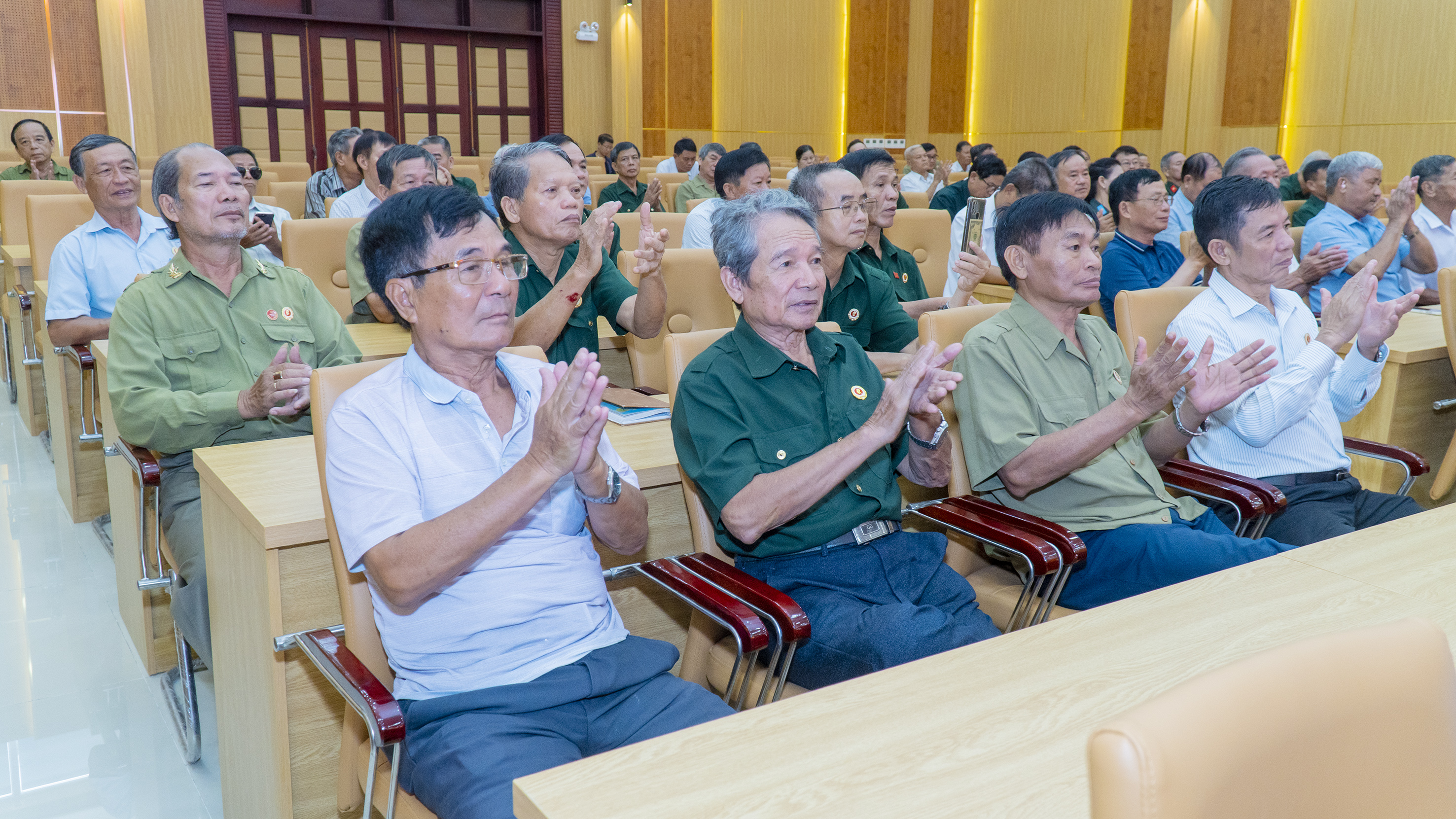 Hiện nay, TP. Vũng Tàu có 6.140 cán bộ, hội viên sinh hoạt ở 33 cơ sở hội. Trong ảnh: Cán bộ, hội viên Hội CCB TP. Vũng Tàu tham dự hội nghị.