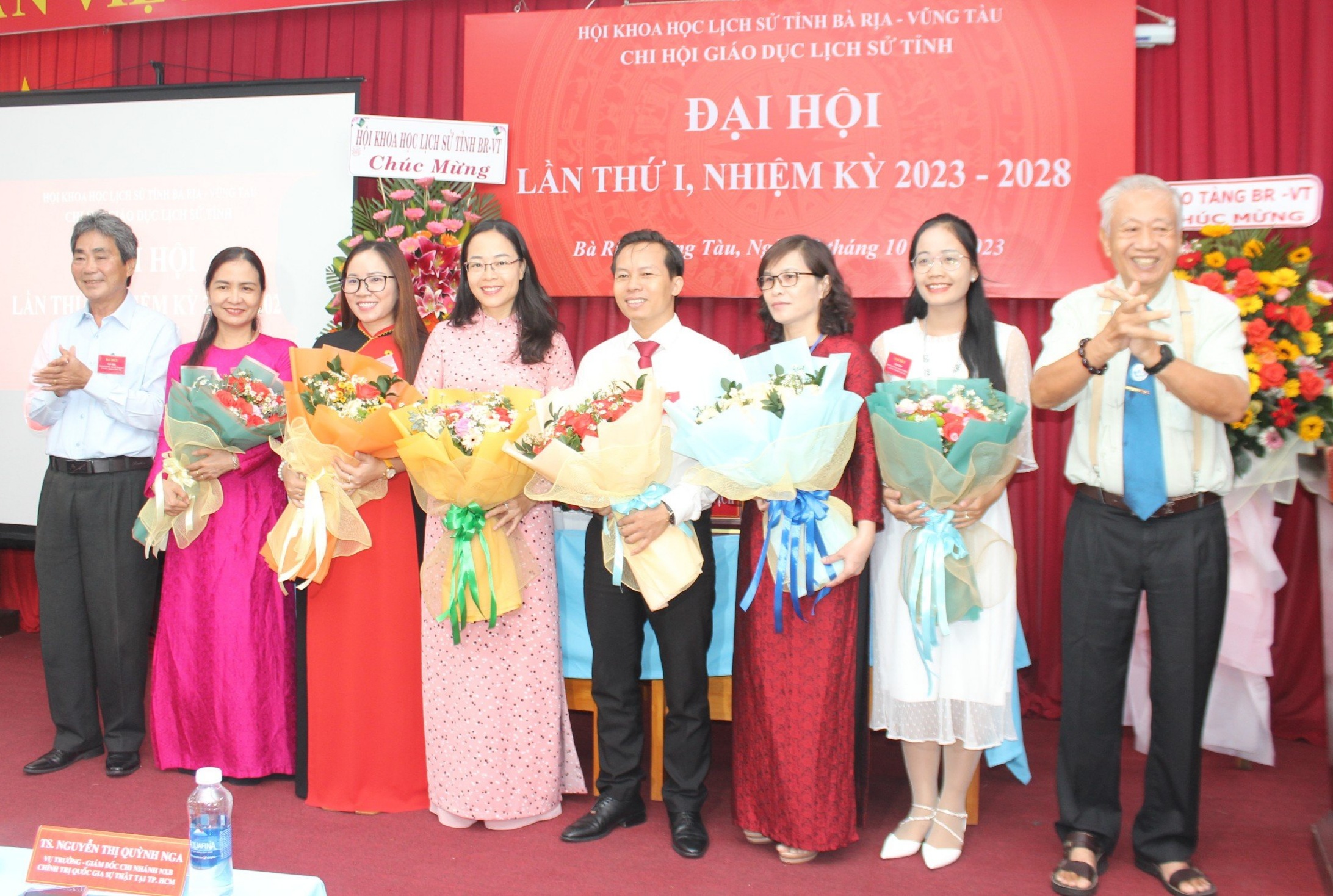 BCH Chi hội nhiệm kỳ 2023 – 2028 ra mắt Đại hội.