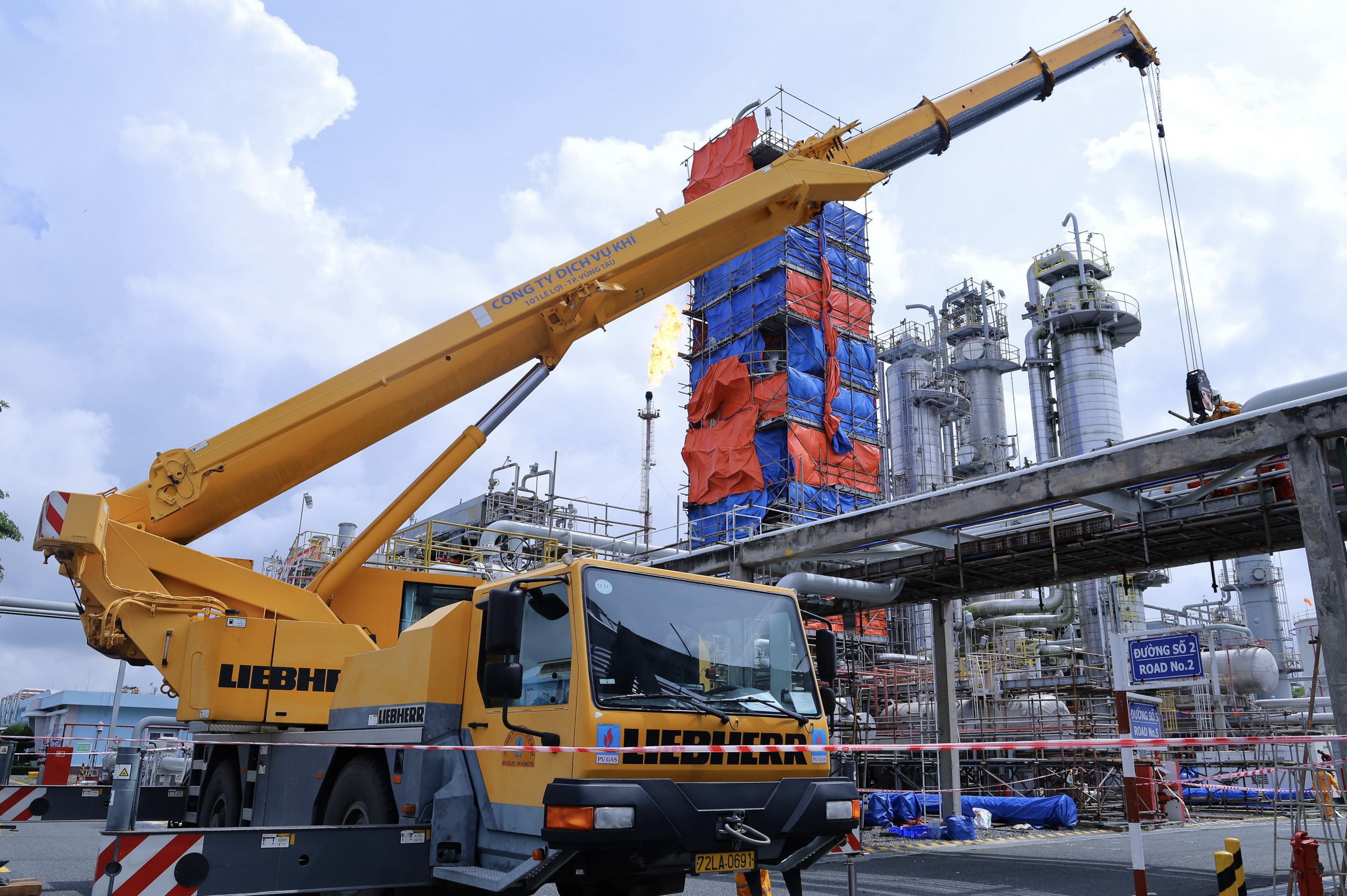 Hệ thống khí Cửu Long với nhiều thiết bị, máy móc hiện đại được bảo dưỡng vượt kế hoạch.