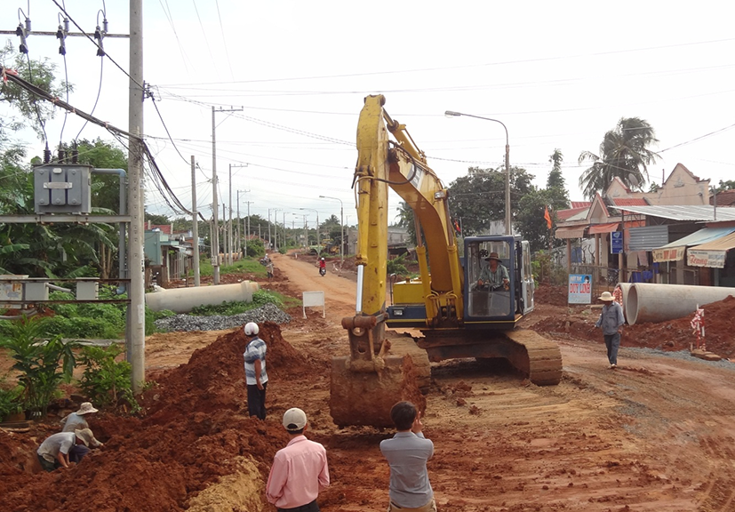 Phong trào hiến đất làm đường tại xã Hoà Long đang thực sự lan tỏa một cách sâu rộng.