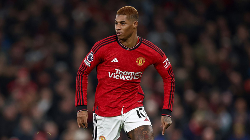 Rashford đã chơi với phong độ cao khi được xếp đá cánh trái sở trường.