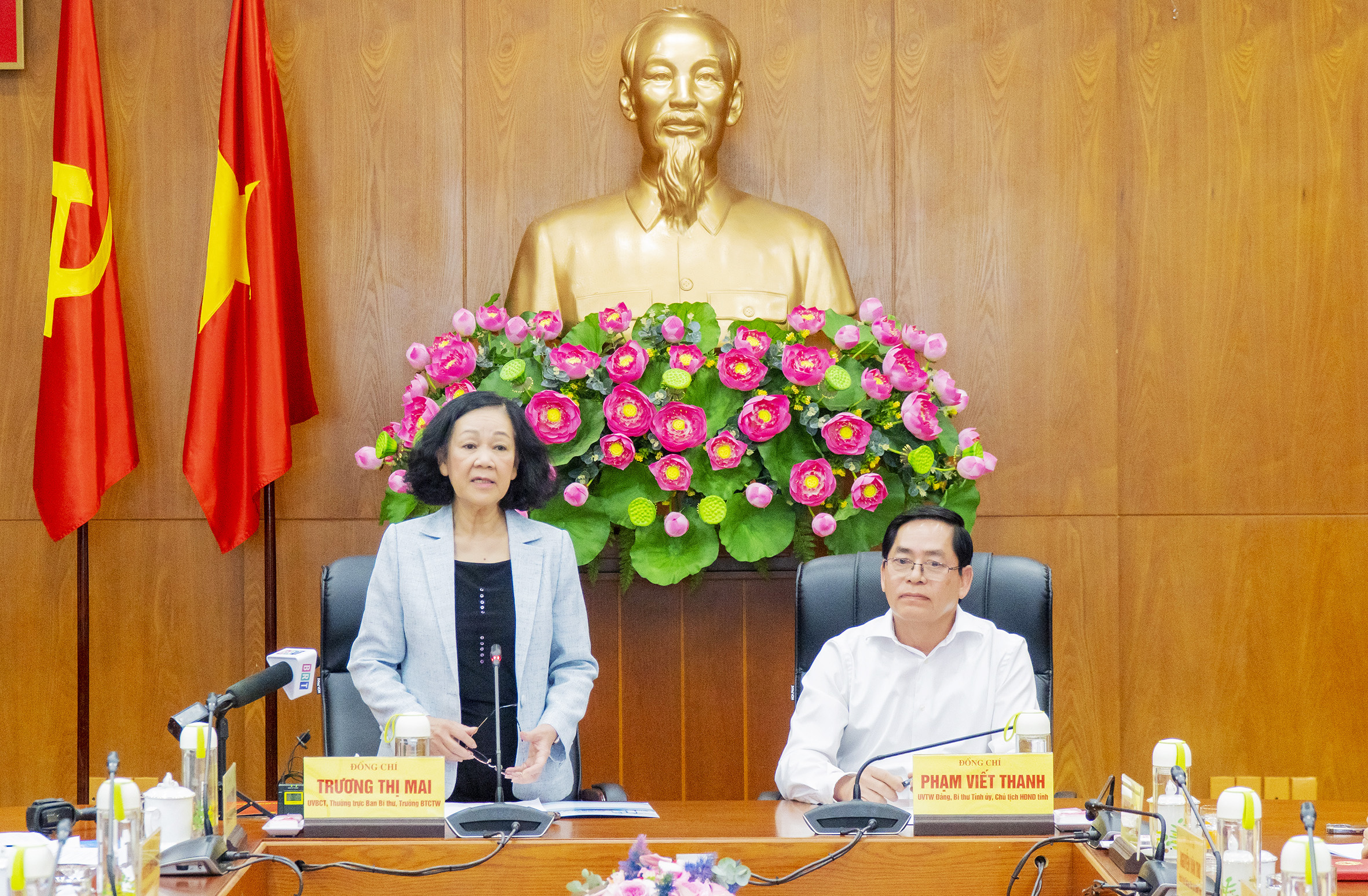 Ủy viên Bộ Chính trị, Thường trực Ban Bí thư, Trưởng Ban Tổ chức Trung ương Trương Thị Mai, phát biểu tại buổi làm việc.