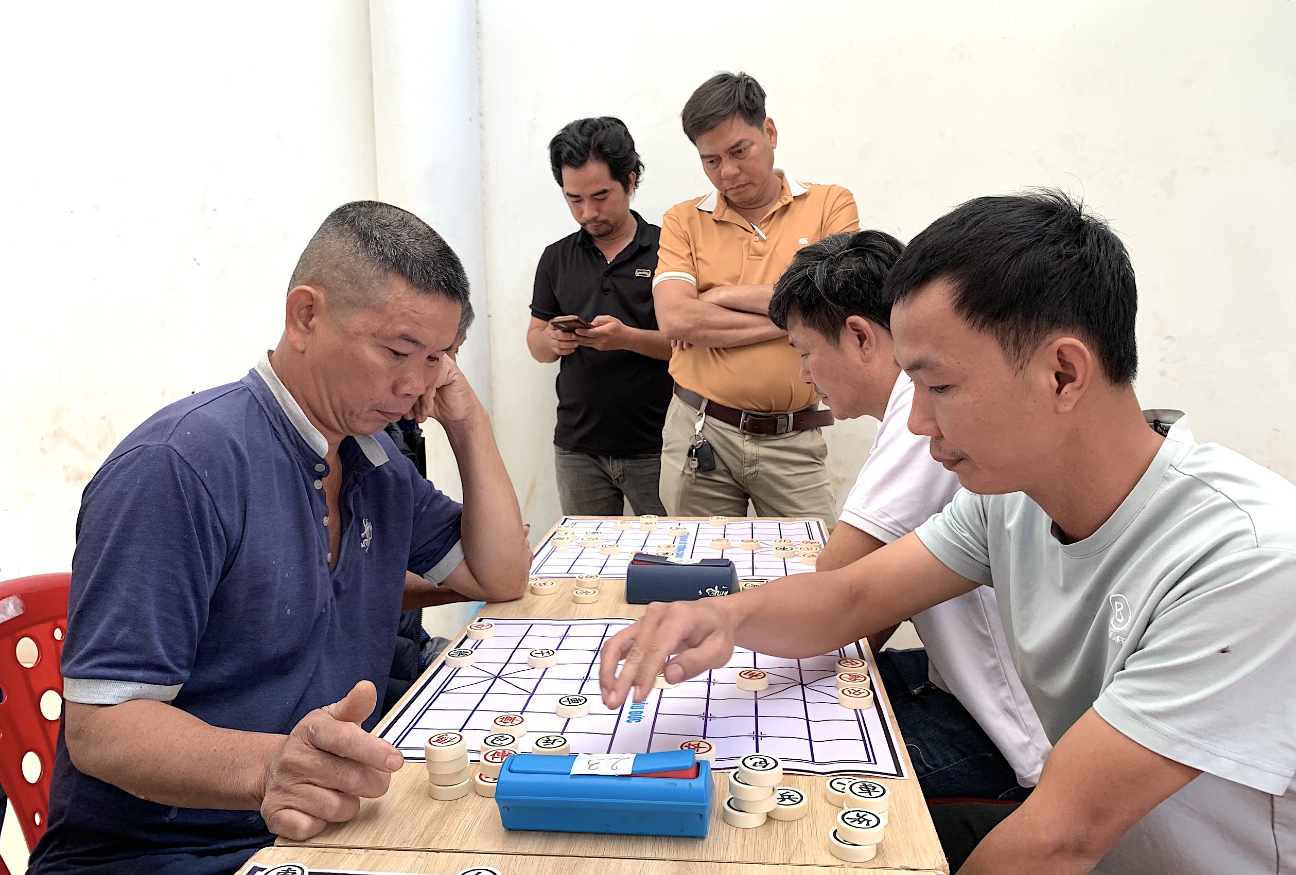 Các kỳ thủ tham gia vòng loại giải cờ tướng mừng Đảng mừng Xuân Giáp Thìn 2024.