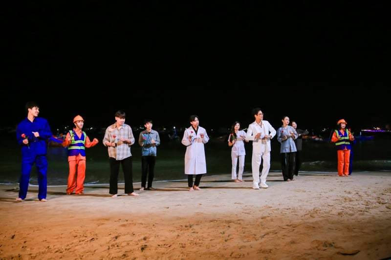 Bờ biển đêm Vũng Tàu trong MV 