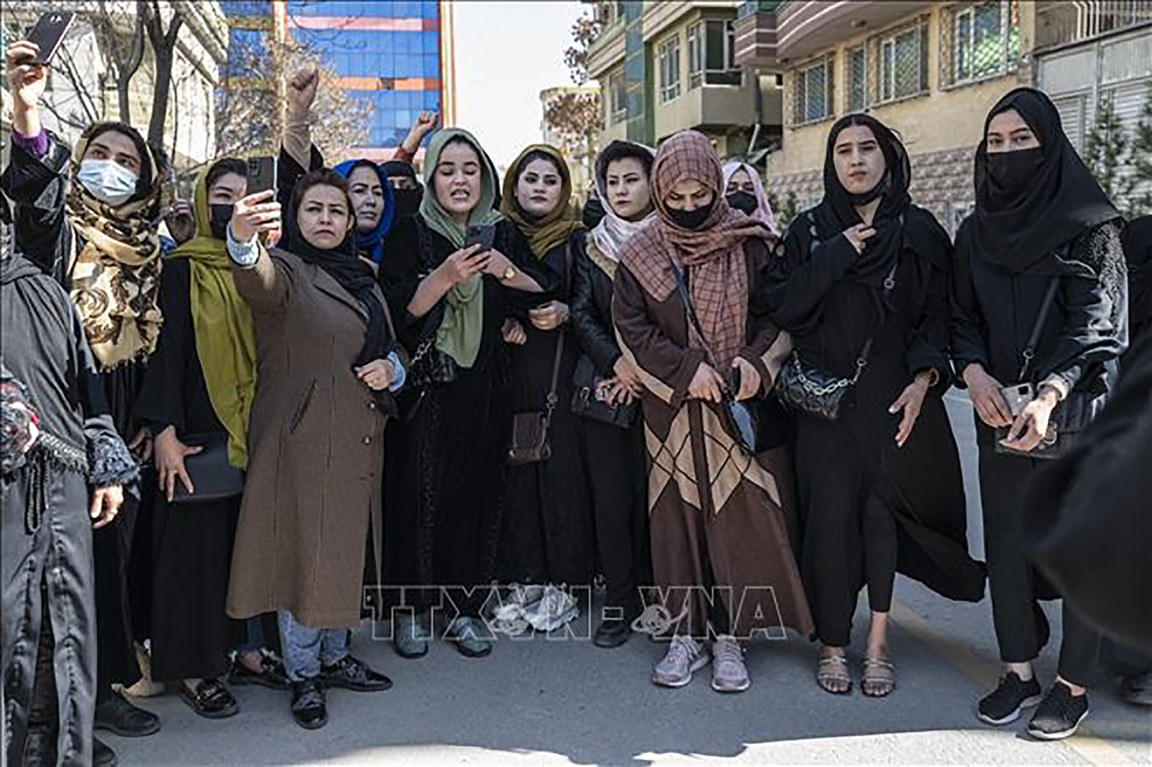 Phụ nữ Afghanistan biểu tình đòi các quyền lợi tại thủ đô Kabul ngày 8/3/2023.