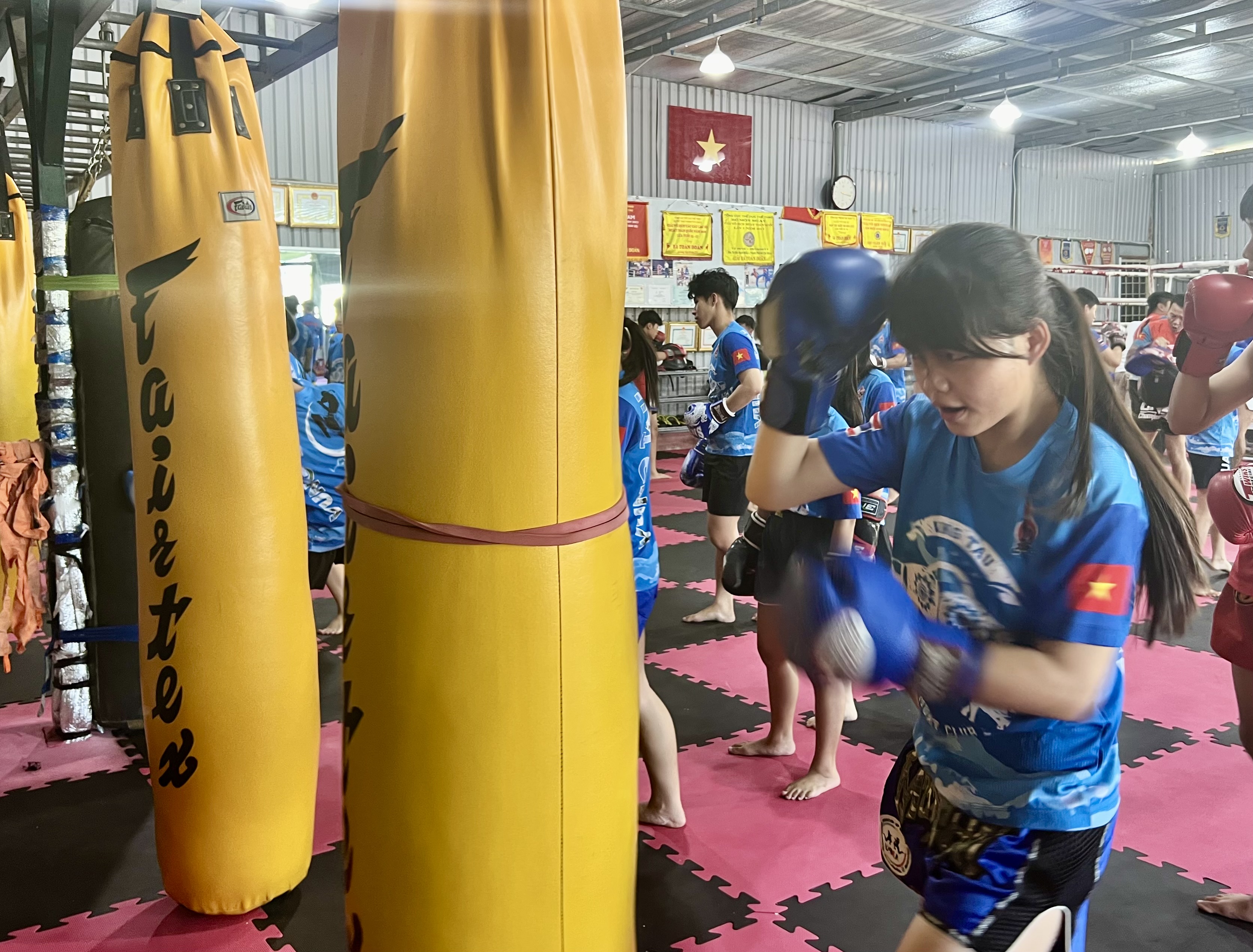 Khổng Thị Ngân là VĐV đầy tiềm năng thuộc tuyển trẻ muay Thái tỉnh.