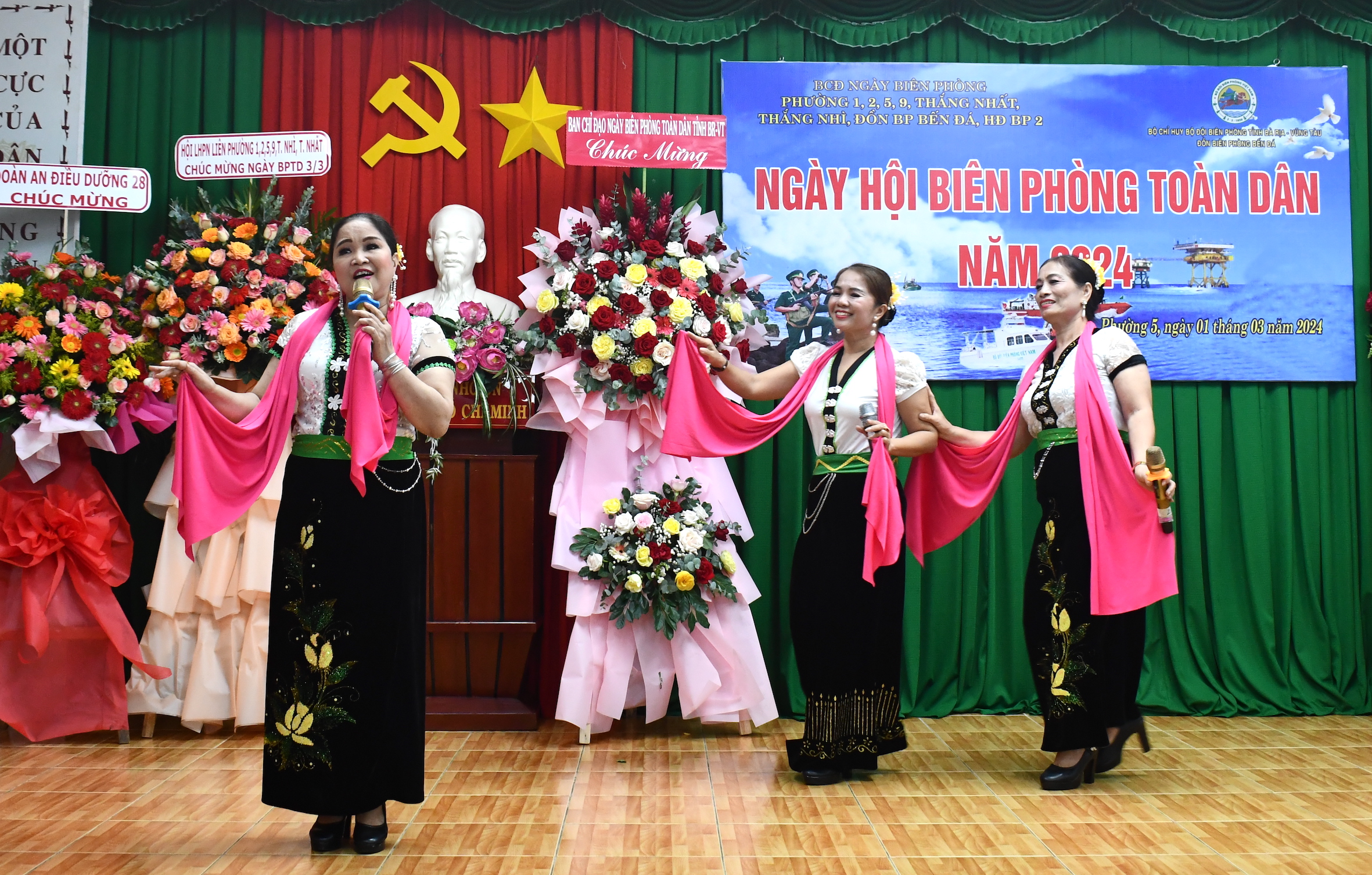 Tiết mục văn nghệ tại chương trình.