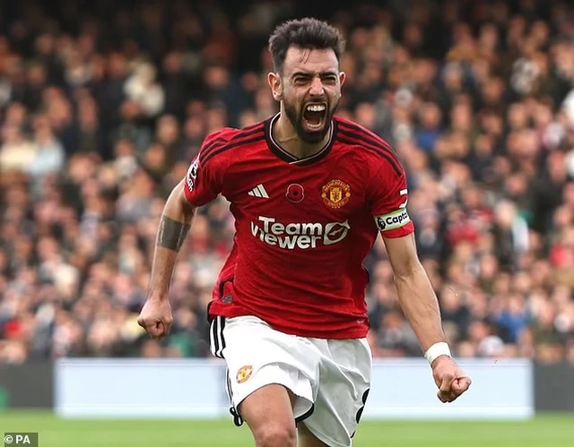 Bruno Fernandes cam kết gắn bó lâu dài với Manchester United.