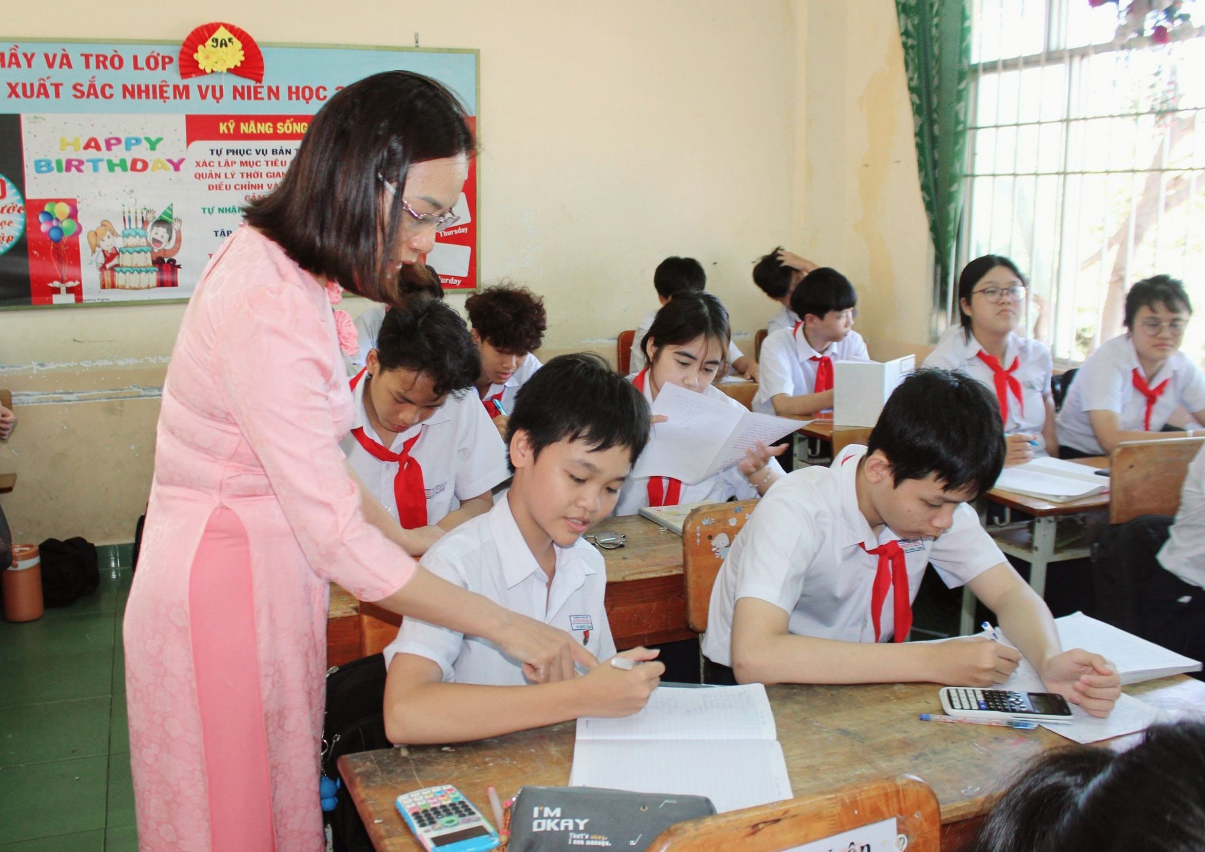 Thời điểm này, các trường THCS đang tăng tốc ôn thi để đạt kết quả  tốt nhất trong kỳ thi tuyển sinh lớp 10 sắp tới.
