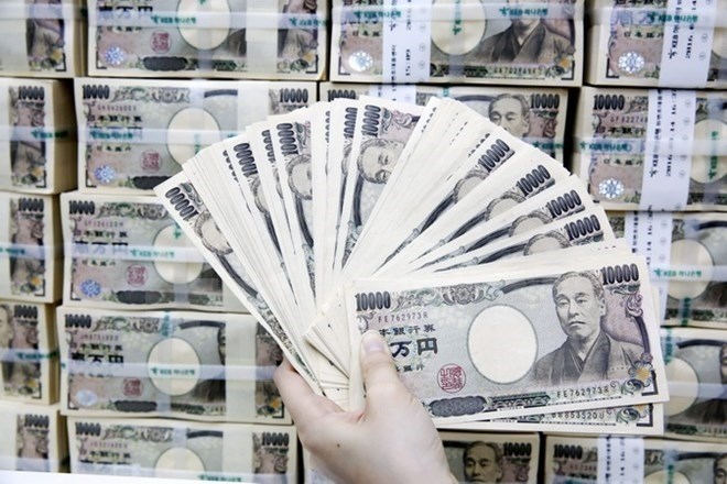 Đồng 10.000 yen của Nhật Bản.