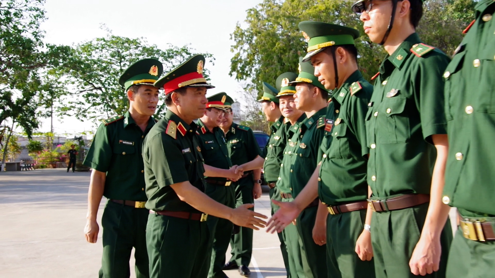 Đoàn công tác kiểm tra tại Đồn Biên phòng Long Sơn, Bộ đội Biên phòng tỉnh.