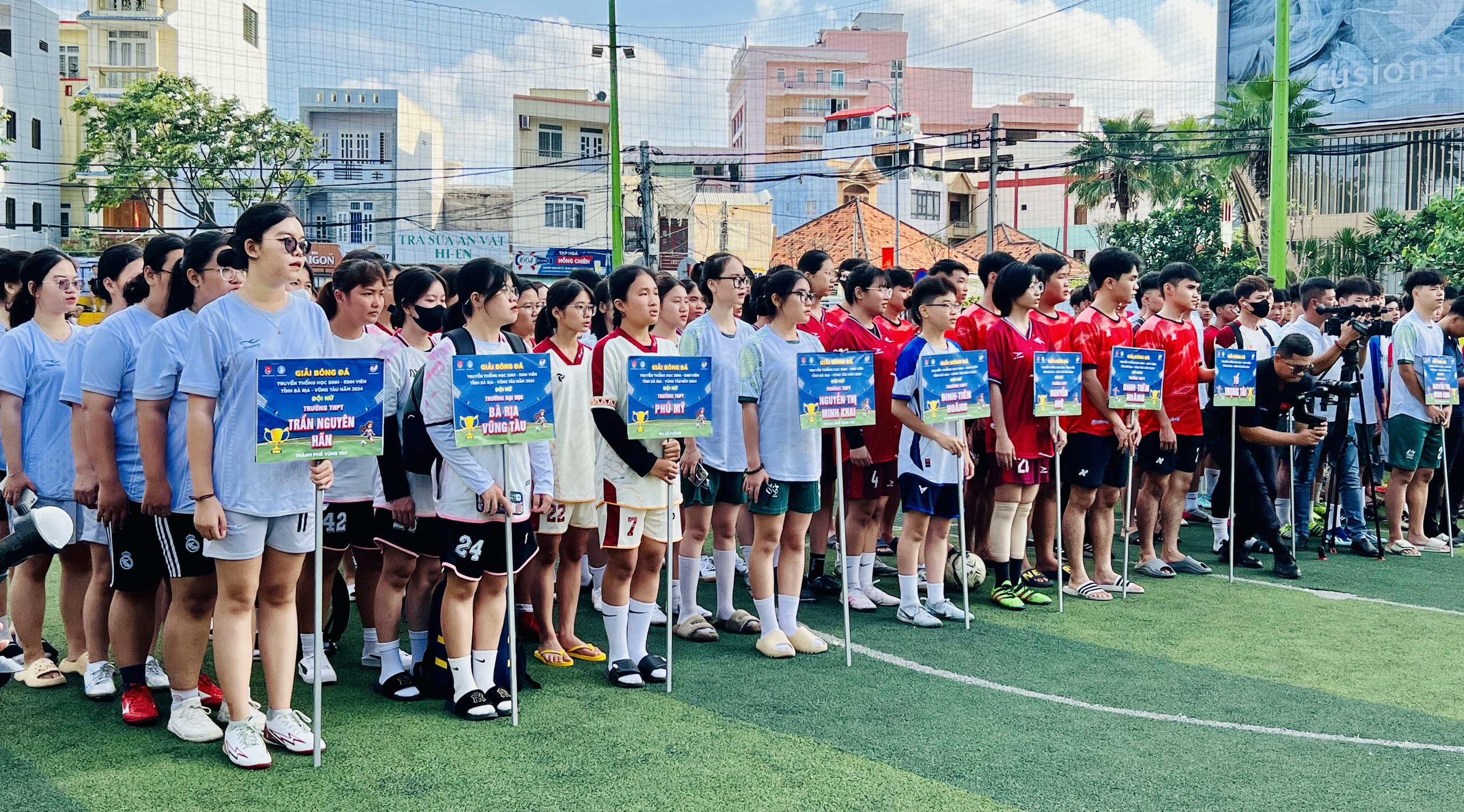 Các đội bóng tham gia giải bóng đá truyền thống học sinh - sinh viên năm 2024.