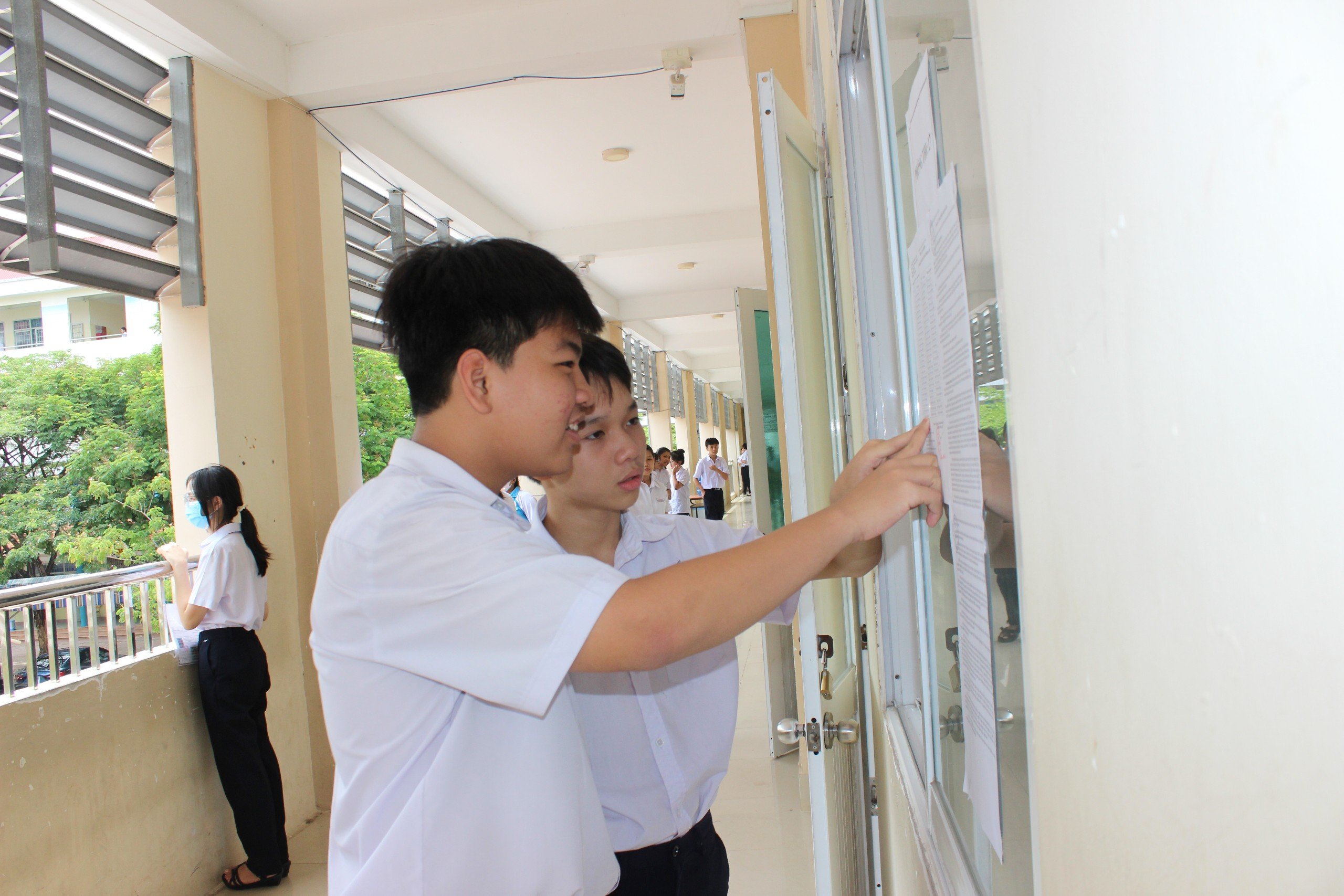 Học sinh có thể xem điểm chuẩn tại trường mình đăng ký nguyện vọng.