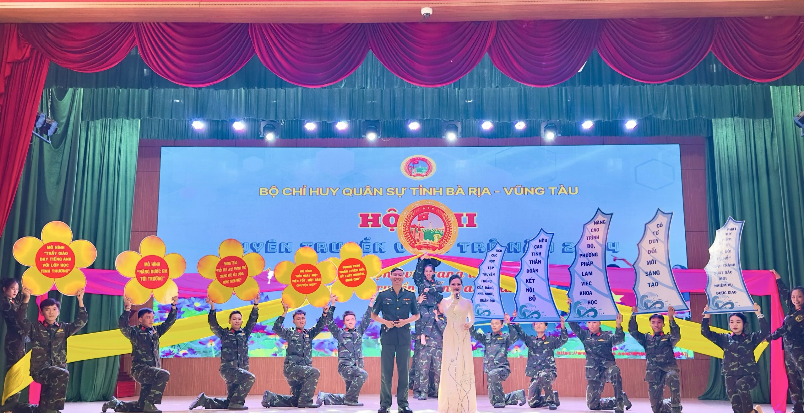 Tiết mục biểu diễn của Ban CHQS TP.Vũng Tàu tại hội thi.