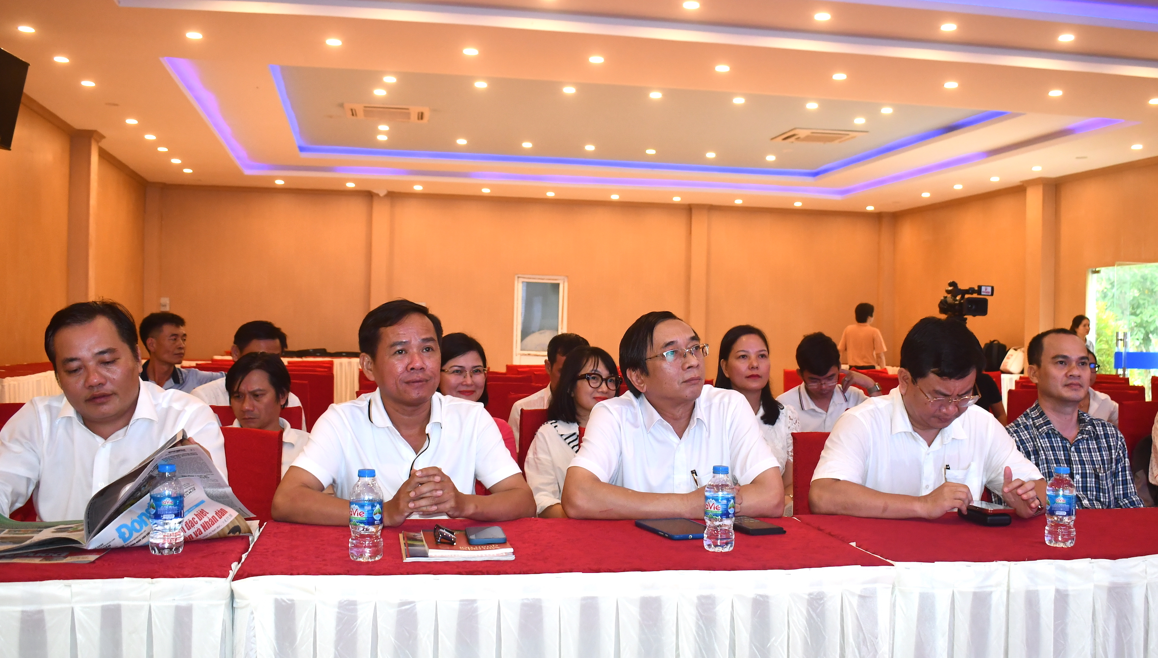 Lãnh đạo Báo Bà Rịa - Vũng Tàu và lãnh đạo Báo Đồng Nai tham dự hội thảo.