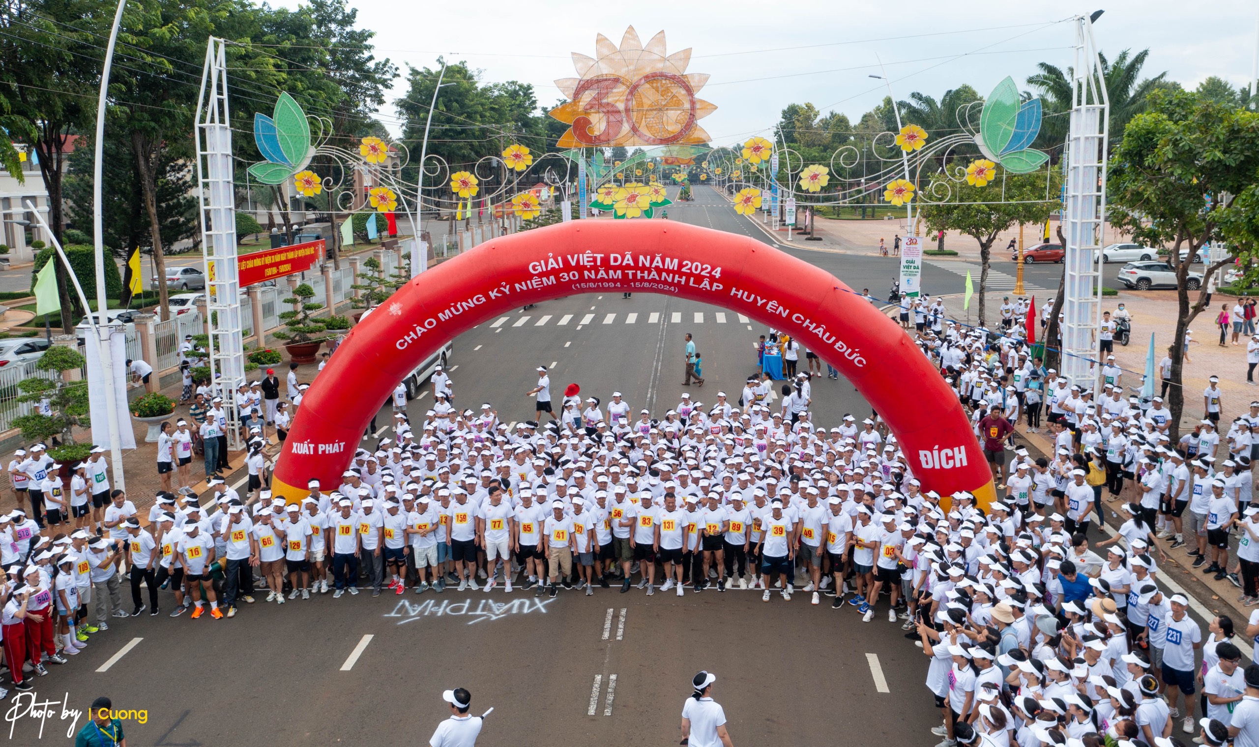 1.500 VĐV tham gia giải Việt dã huyện Châu Đức năm 2024.