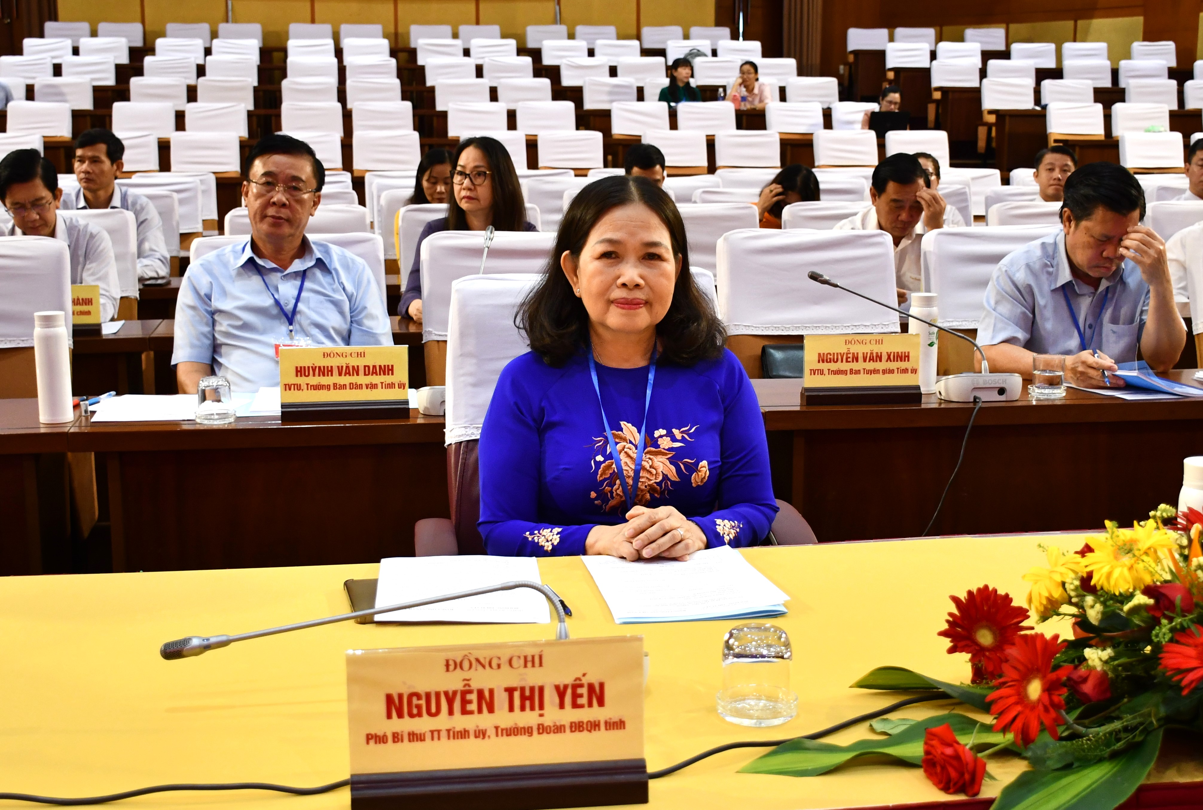 Bà Nguyễn Thị Yến, Phó Bí thư Thường trực Tỉnh ủy, Trường Đoàn ĐBQH tỉnh, Chủ tịch Hội đồng thi tuyển các chức danh lãnh đạo, quản lý tỉnh năm 2024 tham dự phần thi đề án.