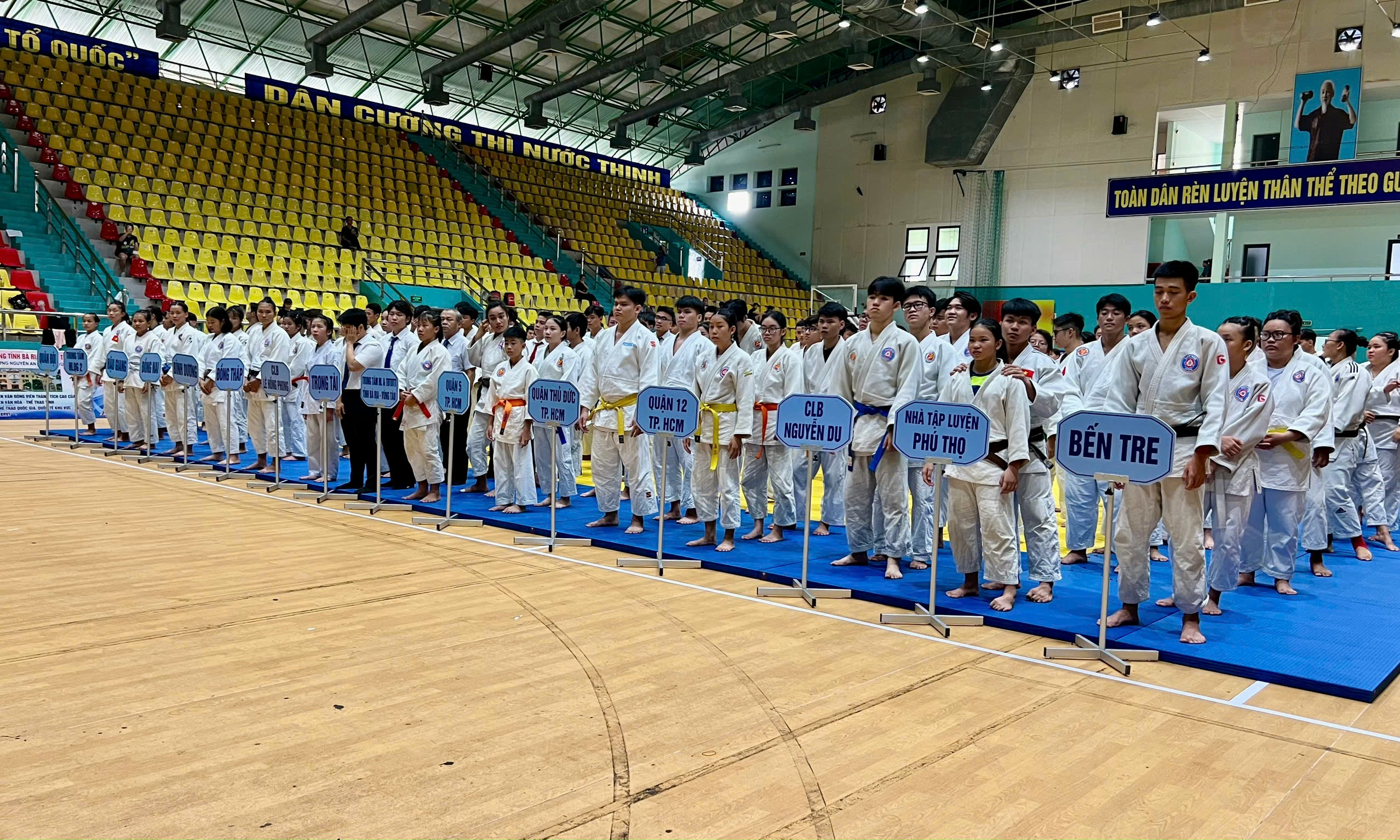 Các đội tham dự giải judo tỉnh mở rộng năm 2024.