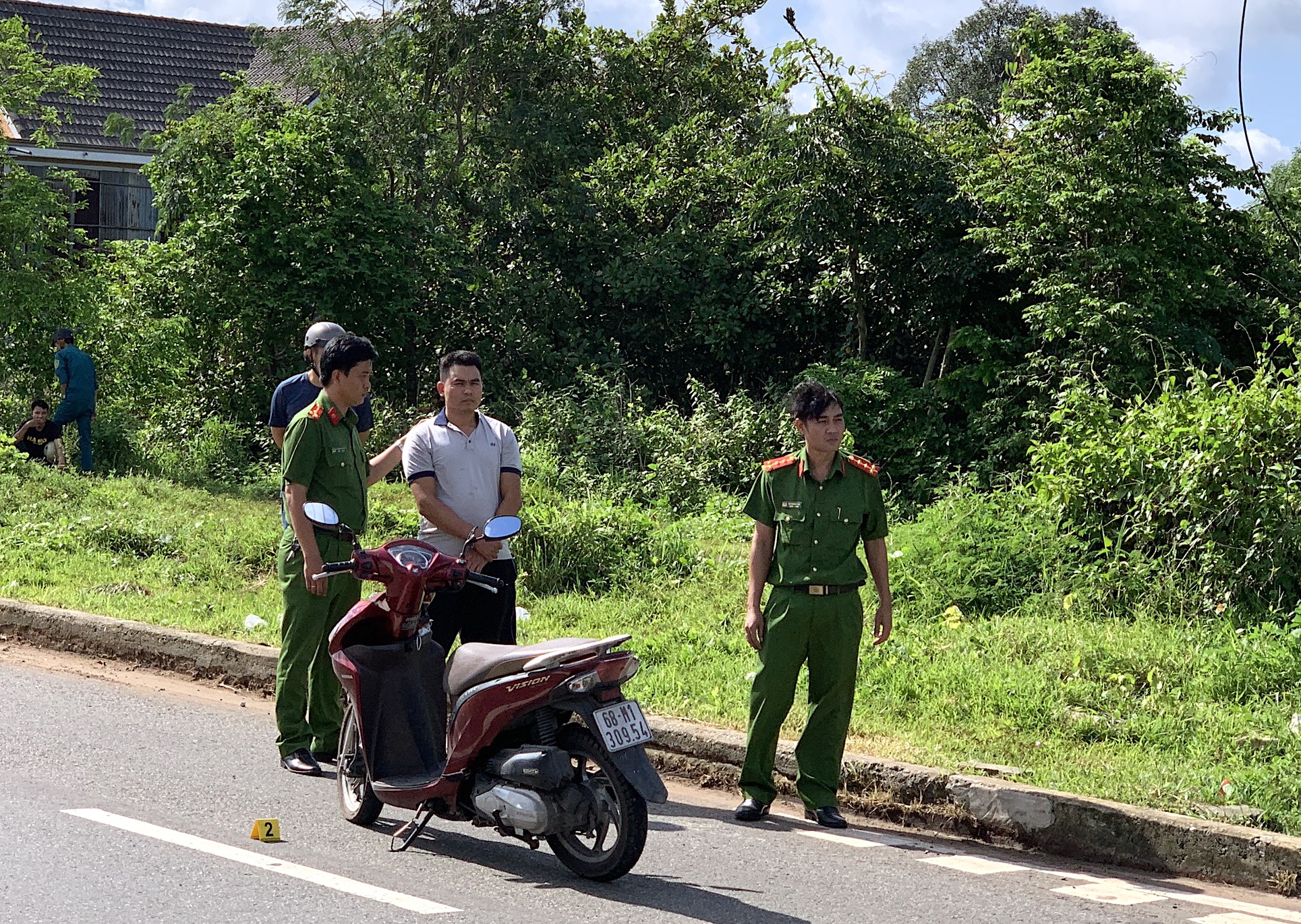 Công an huyện Châu Đức thực nghiệm hiện trường vụ án 