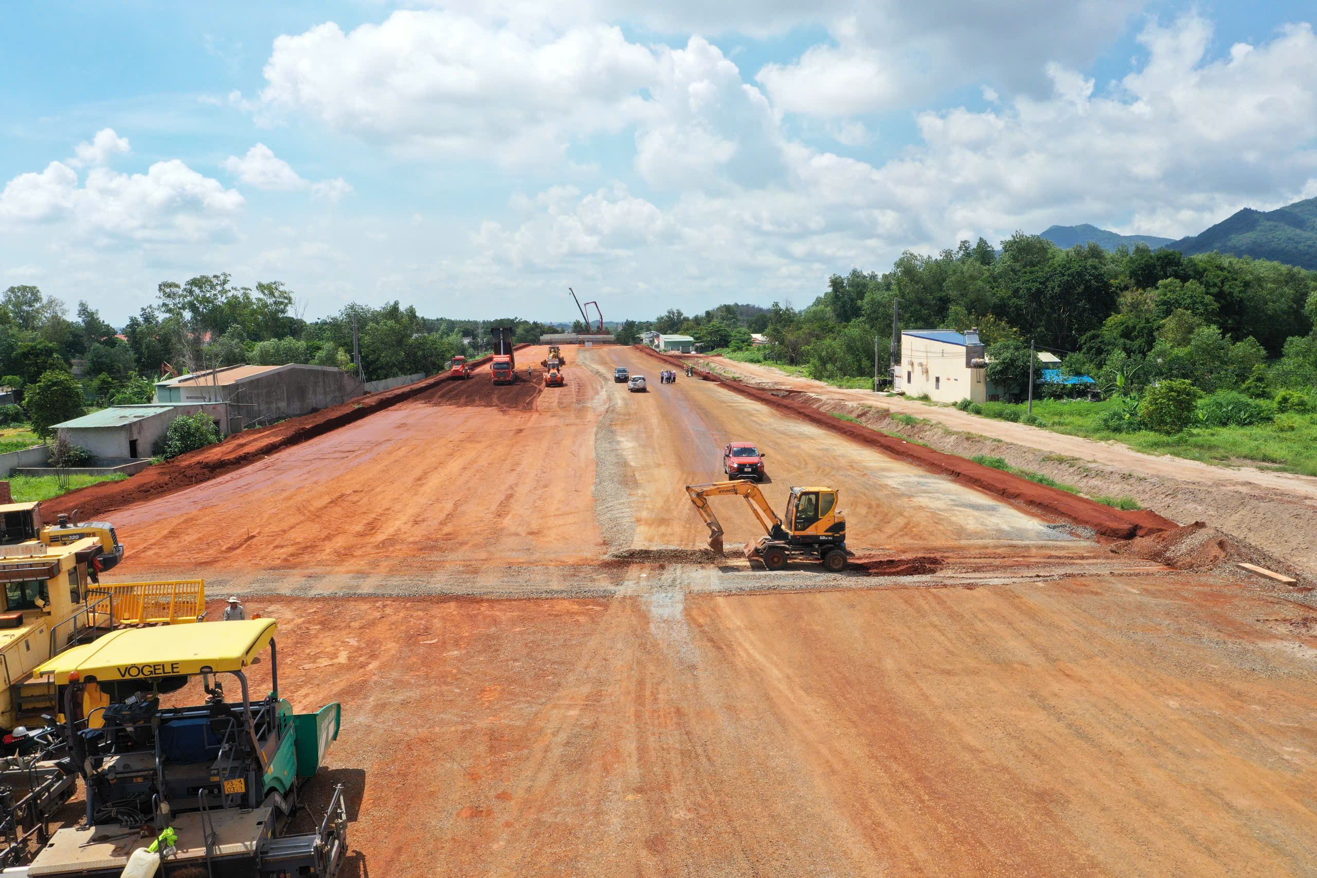 Đánh giá từ Bộ GT-VT cho biết, dự án đường cao tốc Biên Hòa-Vũng Tàu  đoạn qua Bà Rịa-Vũng Tàu đang phấn đấu hoàn thành sớm so với kế hoạch.