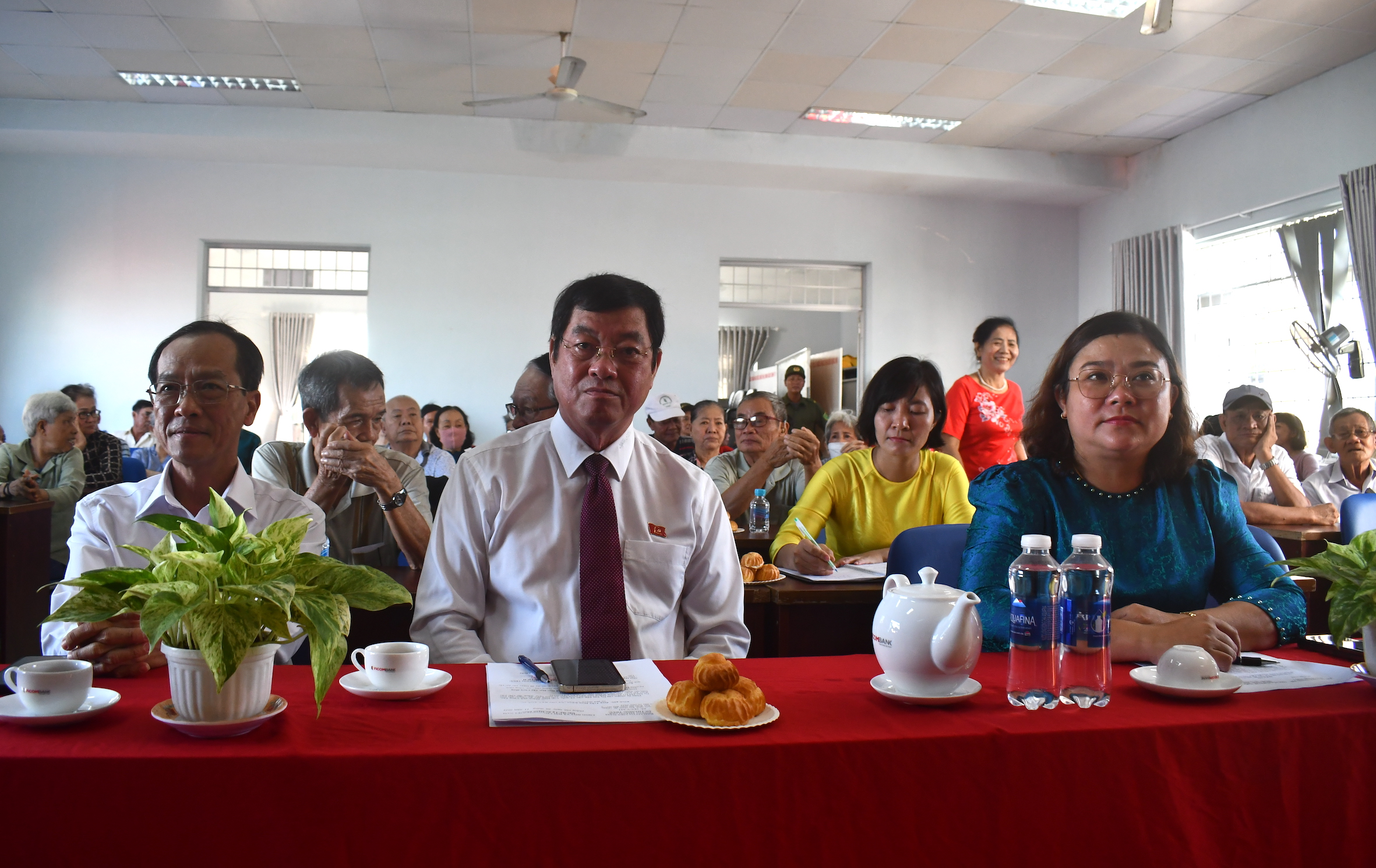 Ông Trần Đình Khoa, Bí thư Thành ủy Vũng Tàu tham dự Ngày hội Đại đoàn kết toàn dân tộc tại KP.2, phường Thắng Nhì, TP.Vũng Tàu.