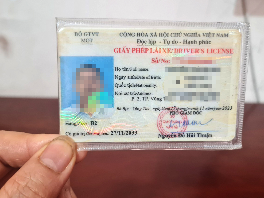 Người có GPLX bị trừ hết điểm được tham gia kiểm tra kiến thức.