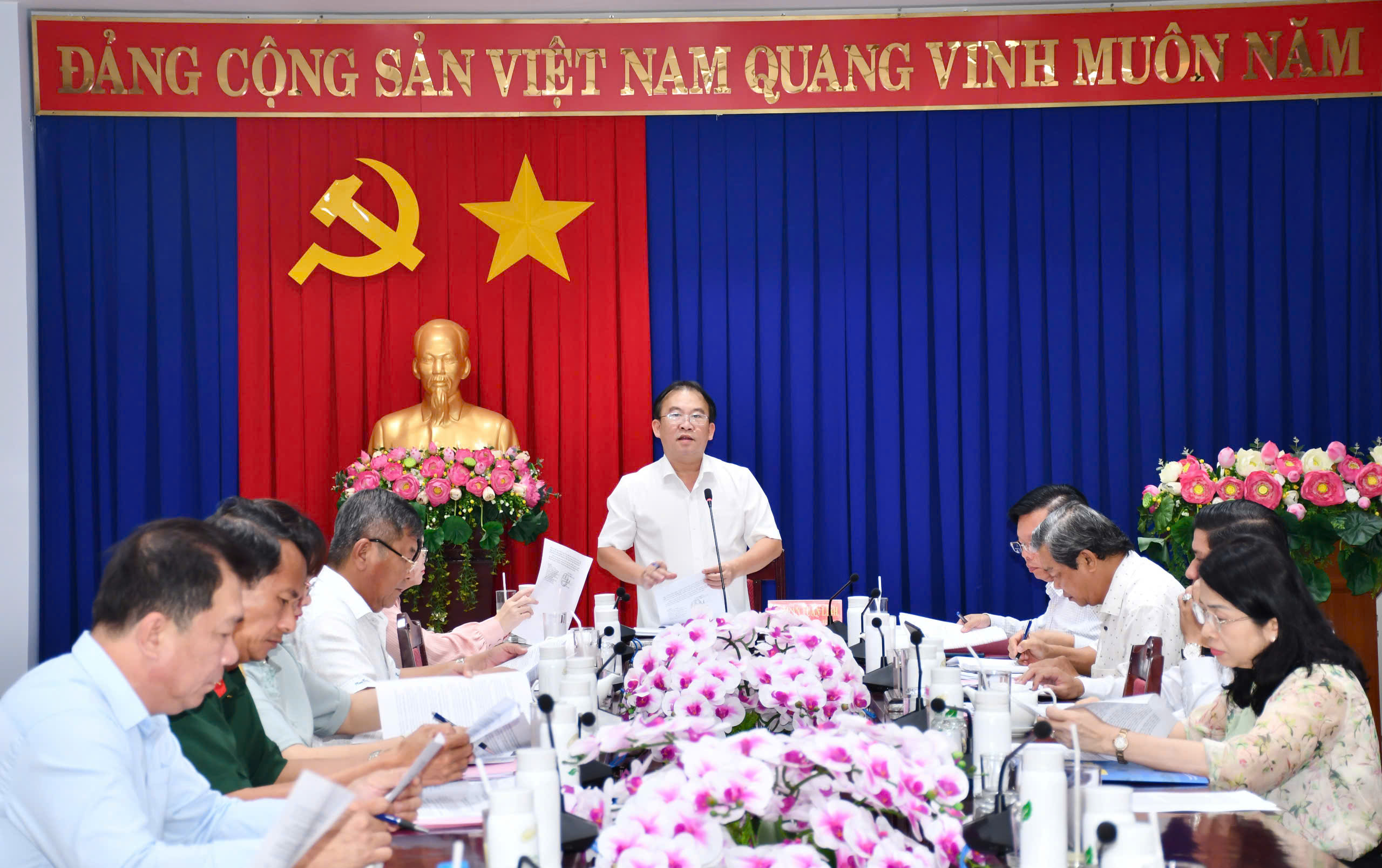 Bí thư Thành ủy Bà Rịa Trần Tuấn Lĩnh phát biểu gợi mở một số nội dung trong phát triển sản phẩm du lịch Bà Rịa.