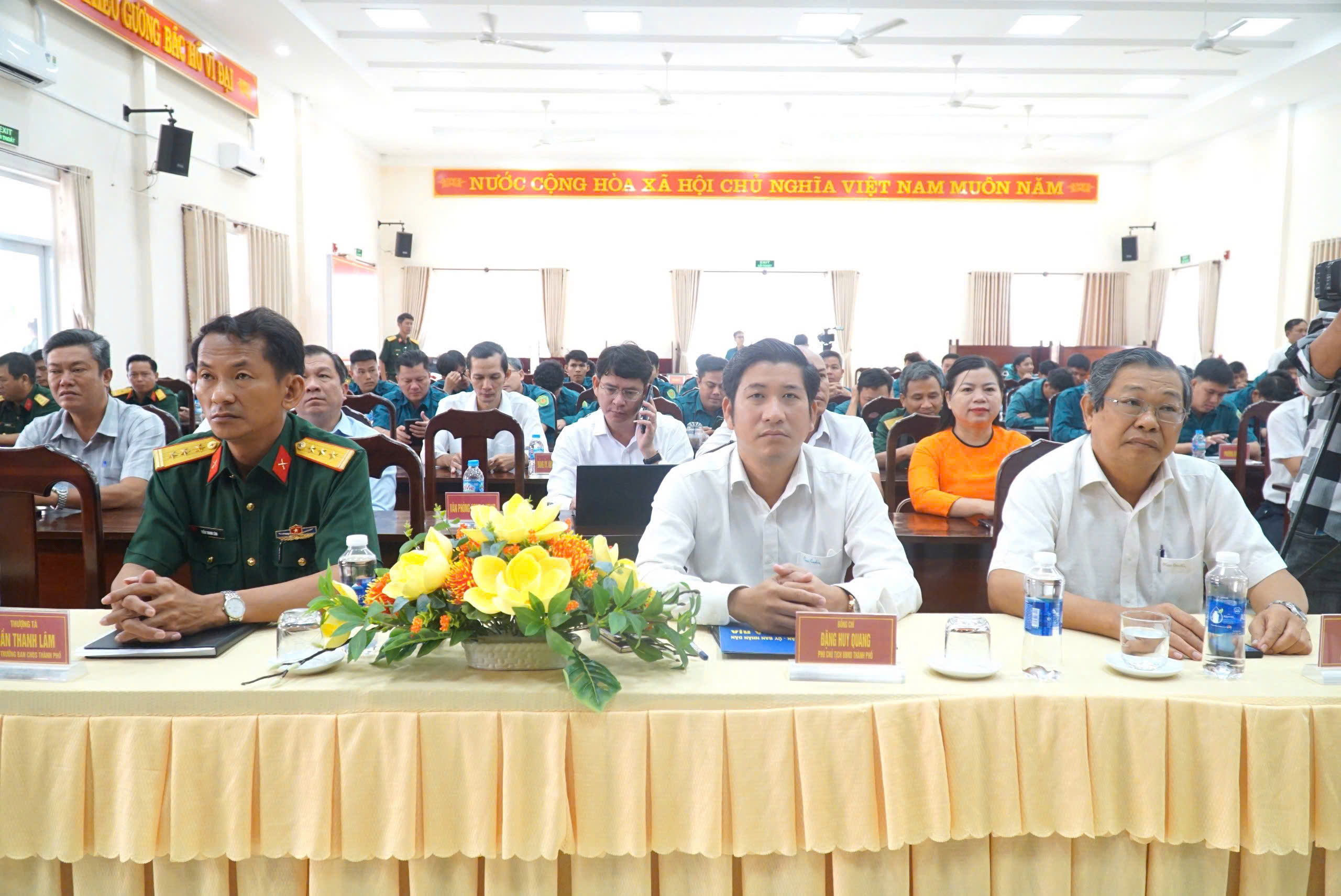 Lãnh đạo Thành ủy, HĐND, UBND, UBMTTQ Việt Nam TP. Bà Rịa dự buổi họp mặt.