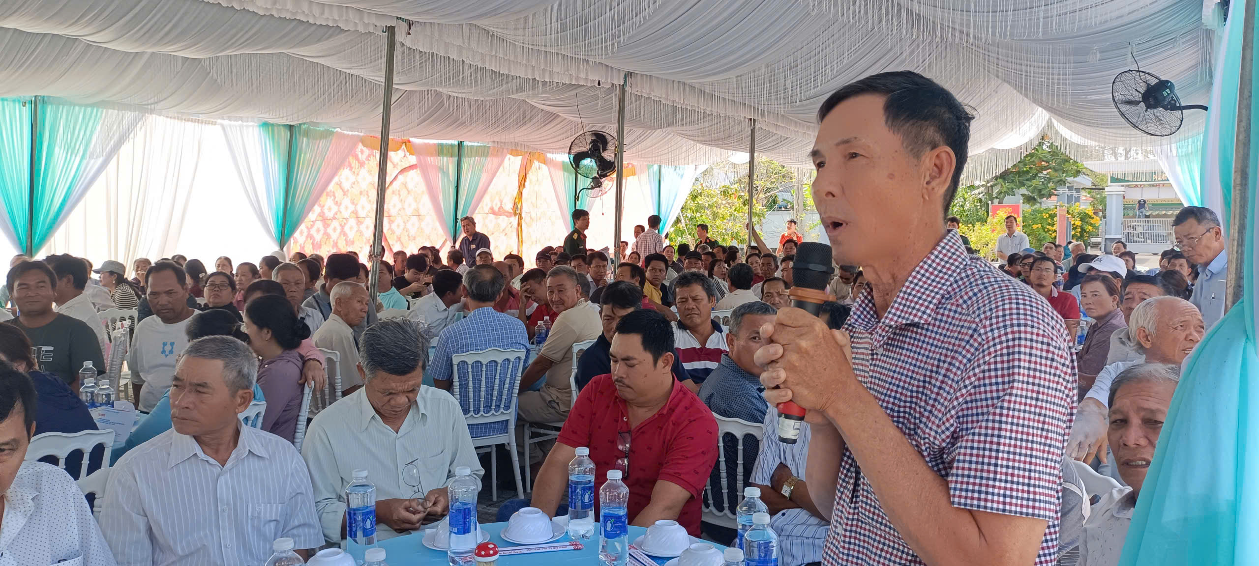 Ngư dân Nguyễn Tấn (xã Phước Tỉnh) phản ánh những bất cập trong chống khia thác IUU.