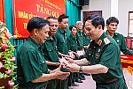 Hội Cựu Chiến binh Việt Nam: Tổ chức về nguồn, tặng quà gia đình chính sách