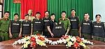 Hỗ trợ áo giáp cho lực lượng tham gia bảo vệ an ninh cơ sở