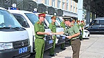 Bàn giao xe ô tô tải chuyên dụng cho công an cấp xã