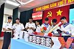 Trưng bày 1.500 đầu sách về cách mạng, biển đảo, Tổ quốc