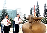 Lãnh đạo TP. Vũng Tàu dâng hương tưởng nhớ các anh hùng liệt sĩ