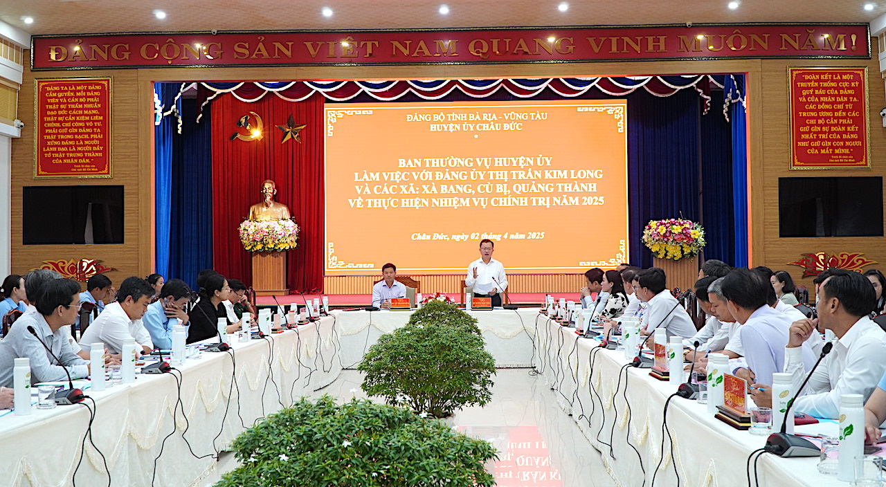 Ban Thường vụ Huyện ủy Châu Đức làm việc với các địa phương về