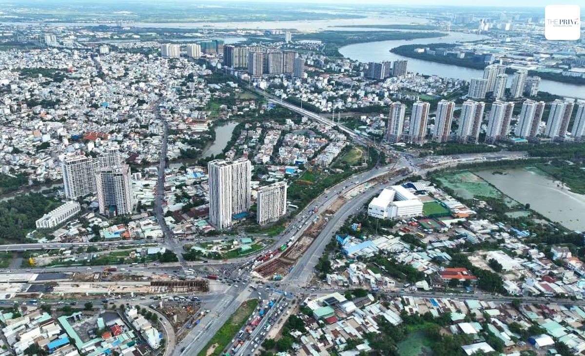 Việc hoàn thiện nút giao An Phú trong năm 2025 giúp cư dân Prive Quận 2 dễ dàng kết nối đến trung tâm thành phố và khu vực