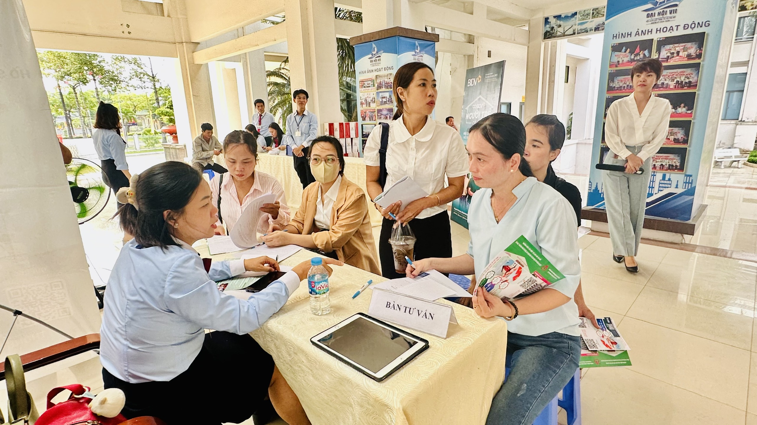 CB-CNV, lực lượng vũ trang tìm hiểu dự án thủ tục mua NOXH Eco Home 1