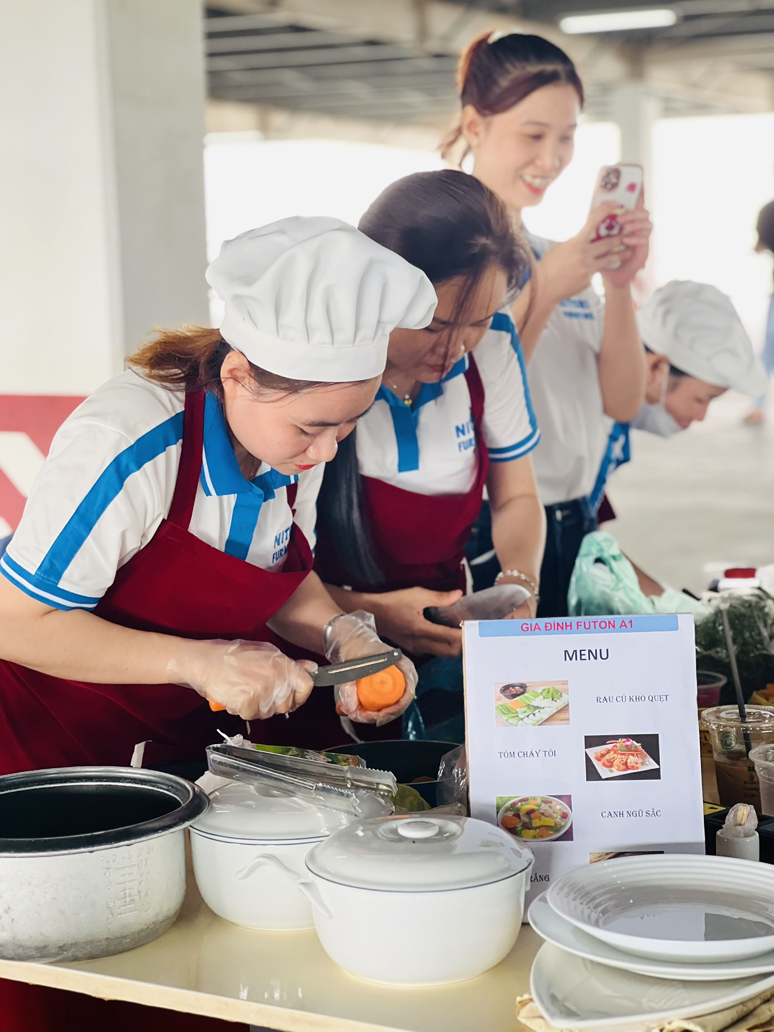 Người lao động Công ty Nitori Chi nhánh Bà Rịa-Vũng Tàu tham gia hoạt động trải nghiệm do công đoàn tổ chức.