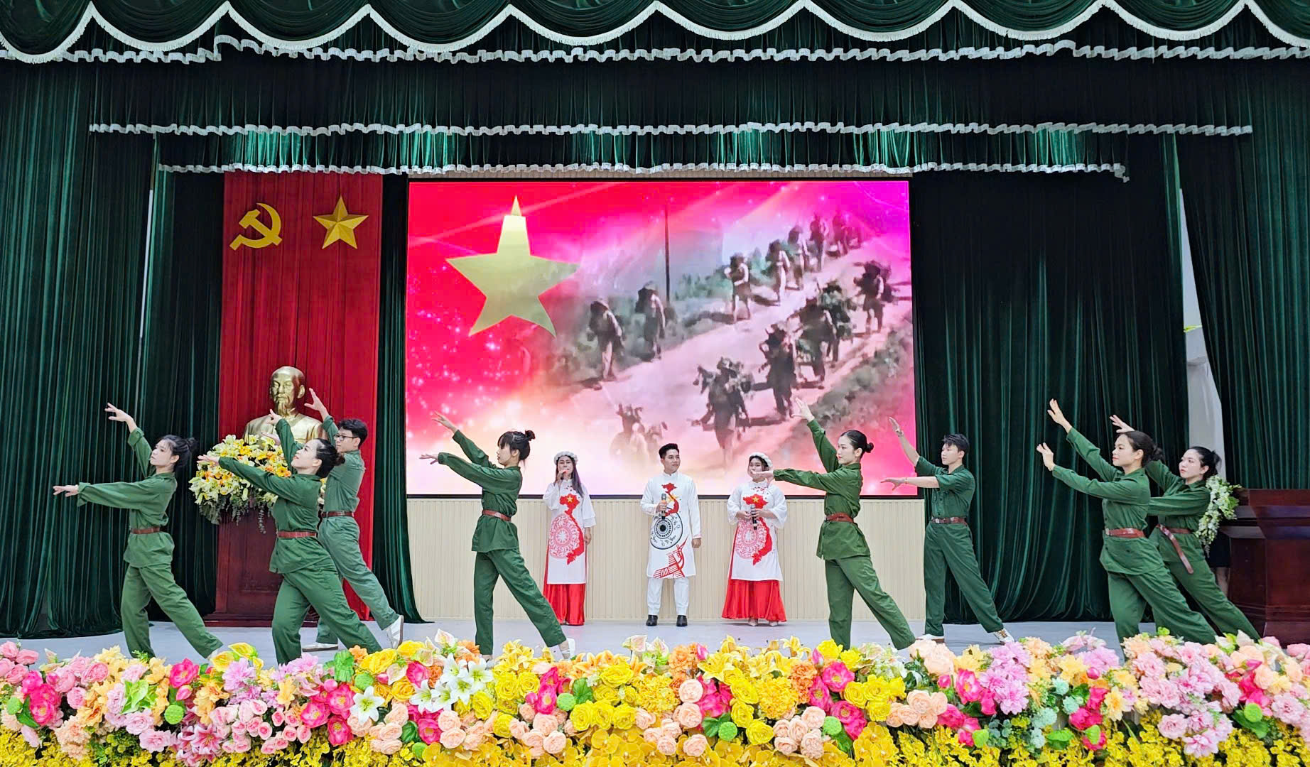 huyện Xuyên Mộc sẽ lựa chọn những tiết mục xuất sắc tổ chức công diễn vào đêm 27/4/2025 tại Quảng trường Bờ Hồ huyện.