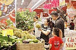 Thị trường 2 ngày đầu dịp lễ 30/4, 1/5: Khách đông, giá hải sản tăng