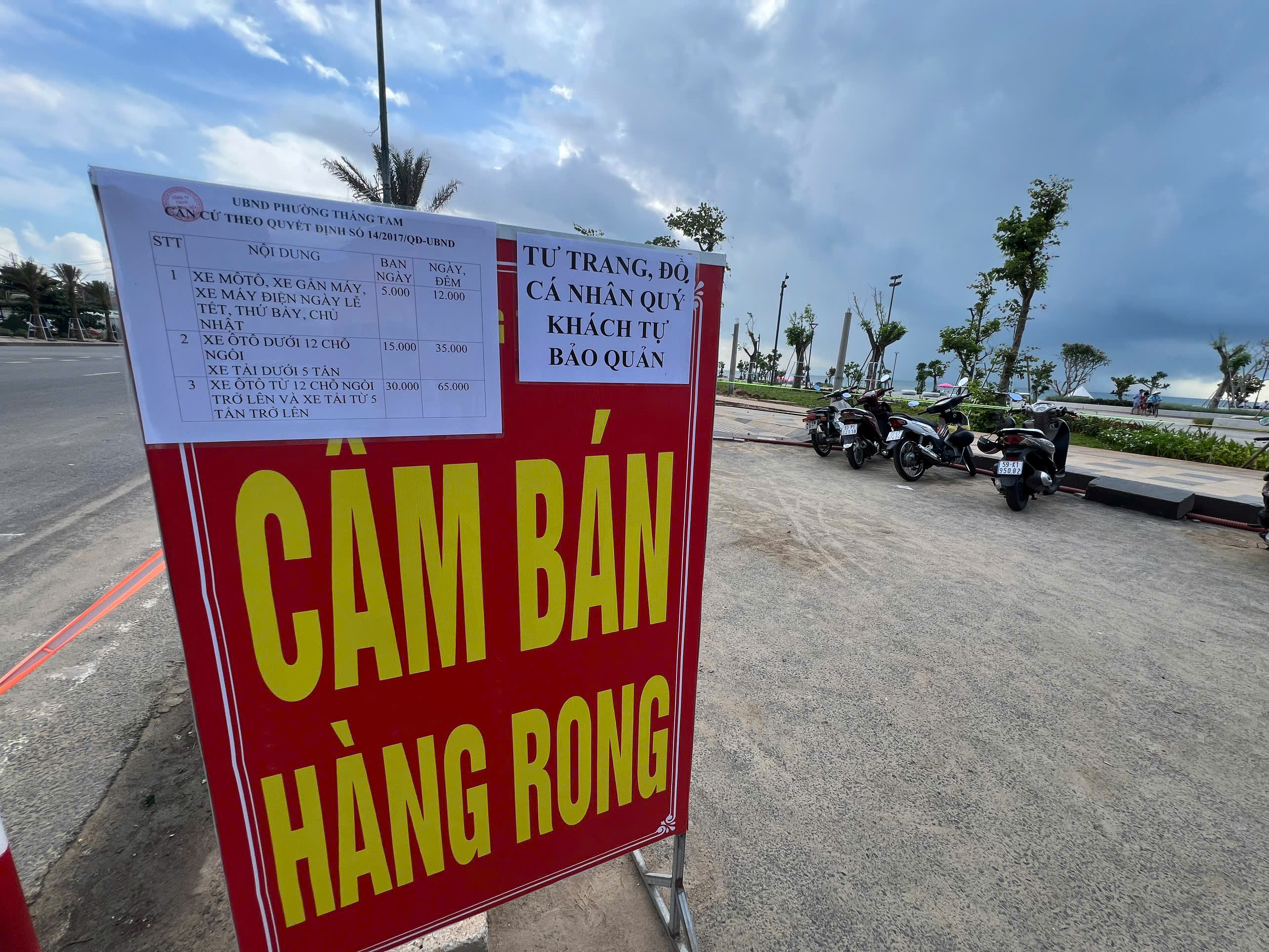 Xử lý triệt để các điểm trông giữ xe tự phát tại Bãi Sau