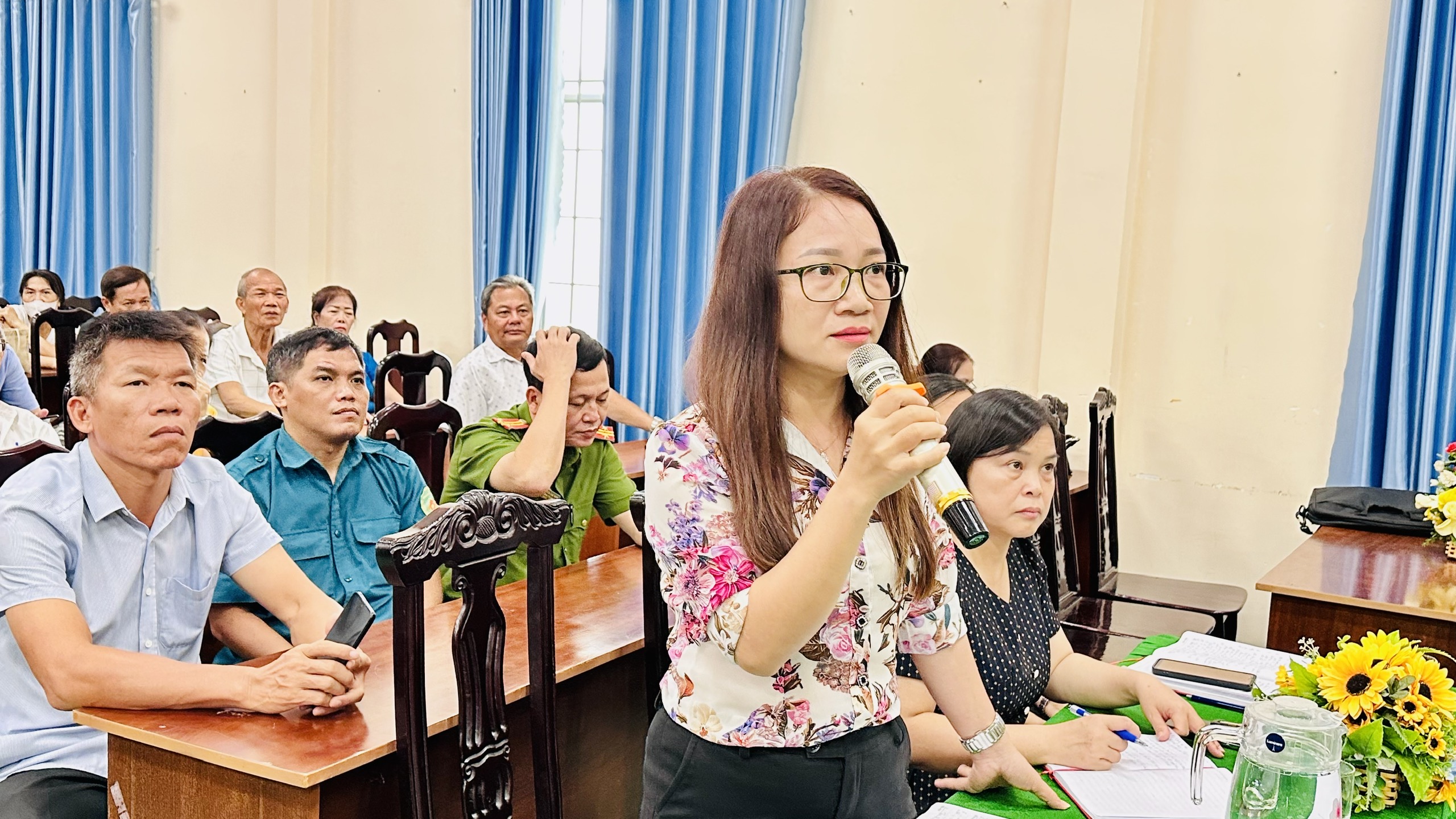 Lãnh đạo phường Thắng Tam đóng góp ý kiến tại hội nghị công bố điều chỉnh cục bộ quy hoạch phân khu tỷ lệ 1/2.000 khu vực Bãi Sau