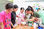 Rộn ràng các lớp học em làm đầu bếp