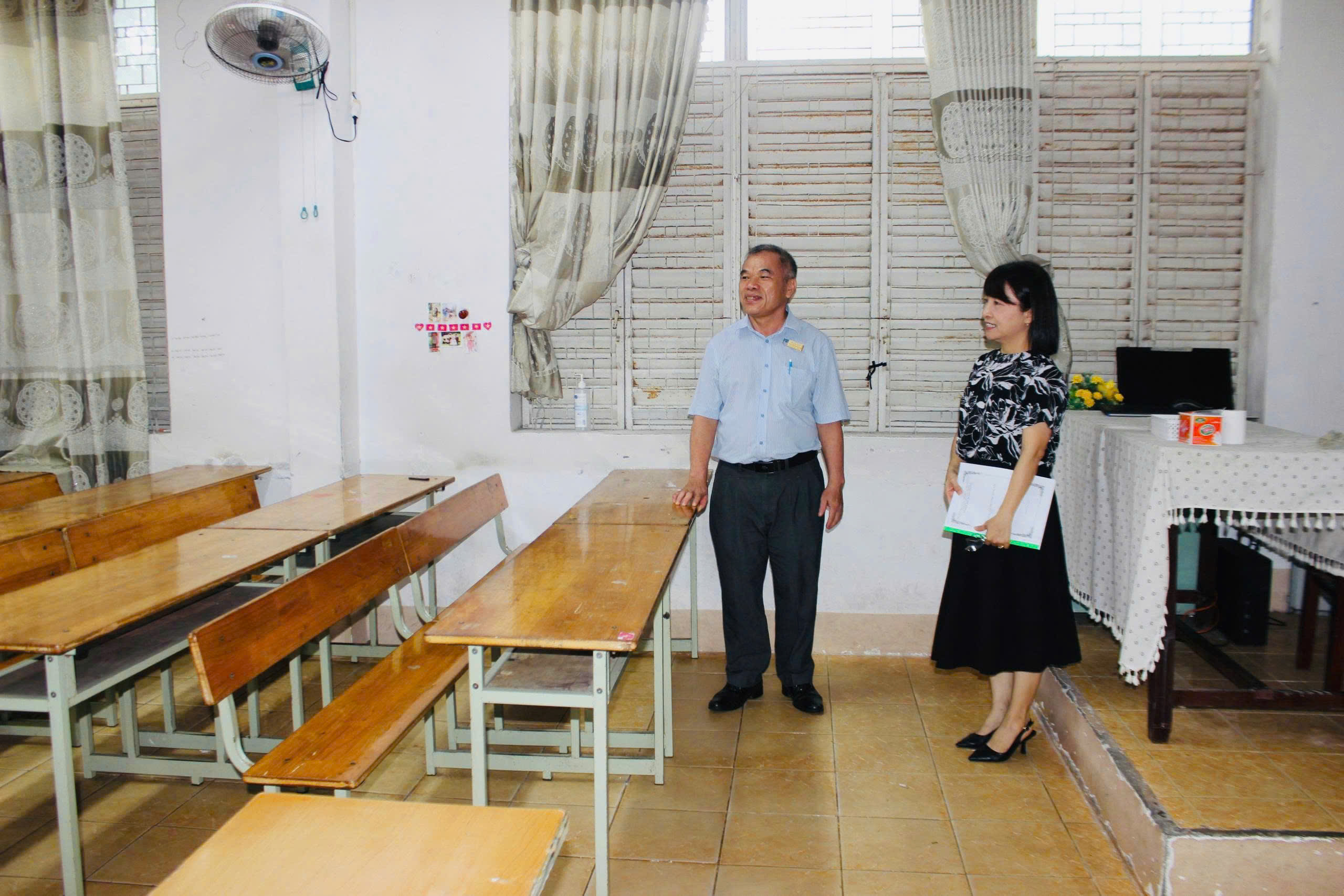 Điểm thi THPT Châu Thành rà soát cơ sở vật chất ứng phó với thời tiết bất thường.