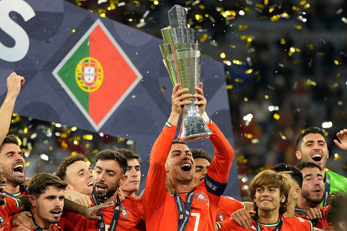 Bồ Đào Nha đăng quang ngôi vô địch Nations League mùa này một cách thuyết phục.