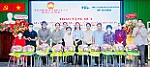 Tặng 150 phần quà cho người khó khăn